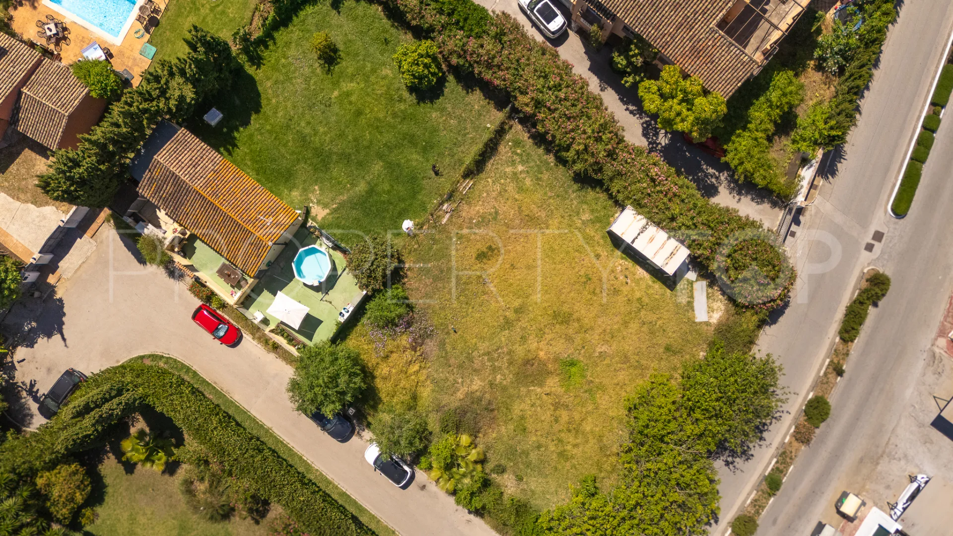 For sale plot in Diana Park