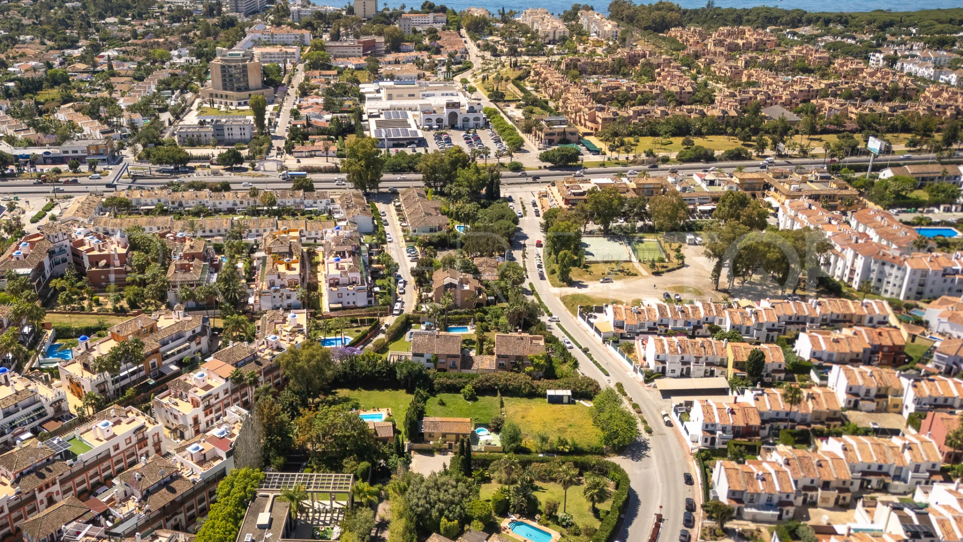 For sale plot in Diana Park