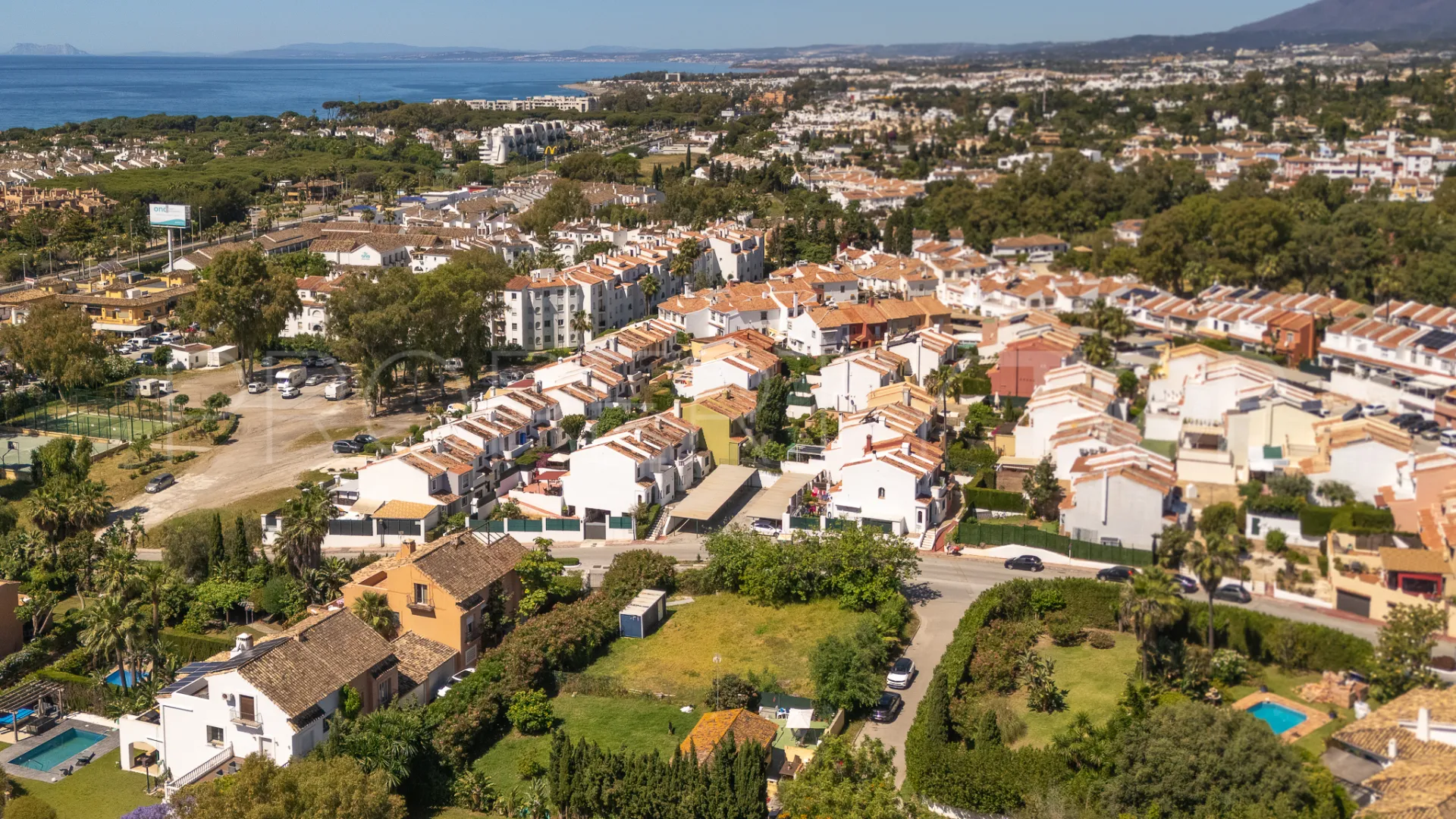 For sale plot in Diana Park