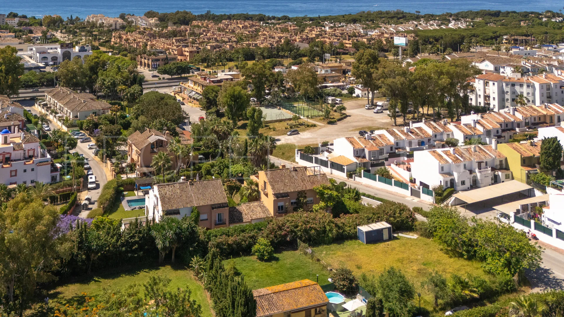 For sale plot in Diana Park