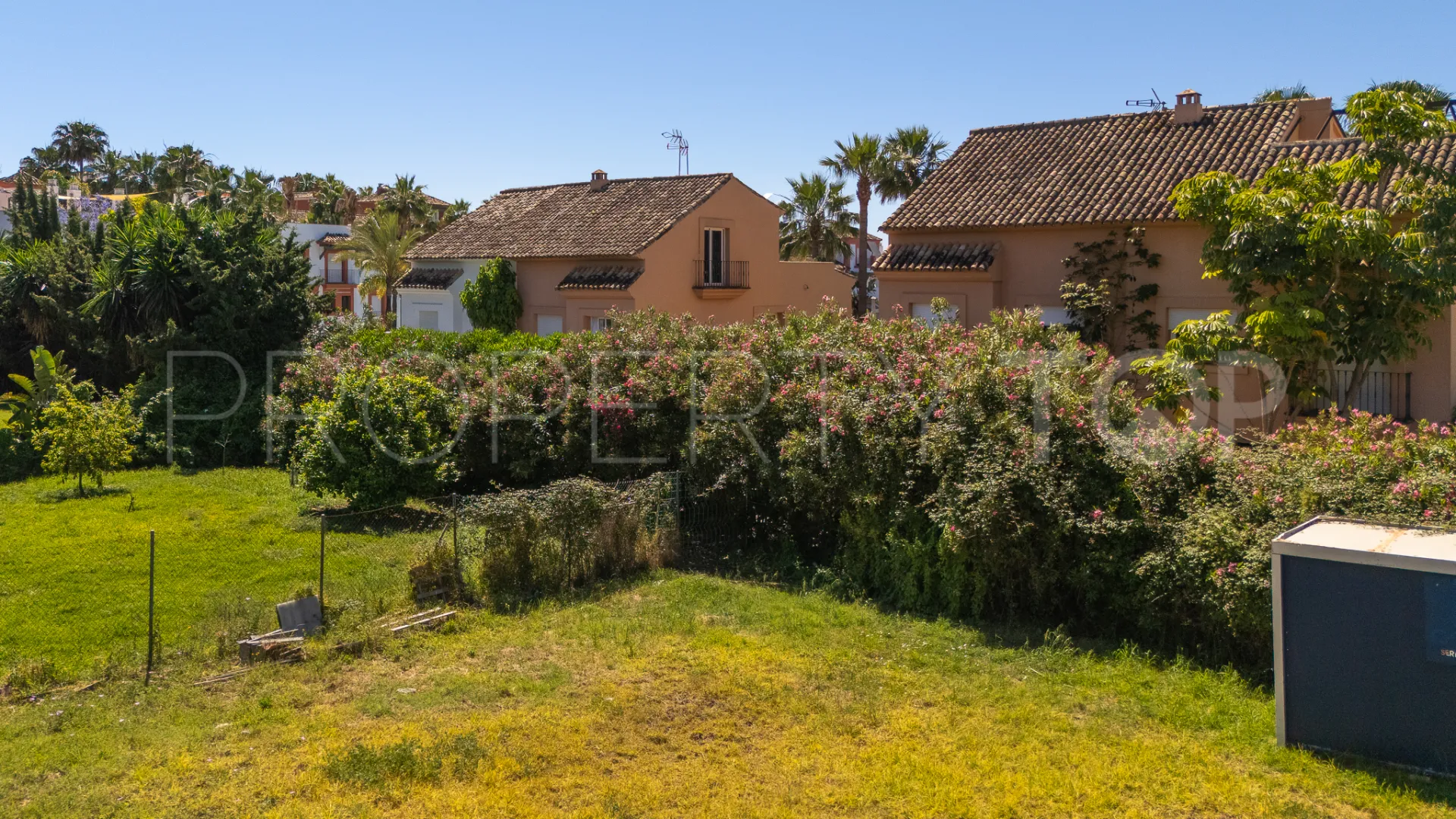 For sale plot in Diana Park