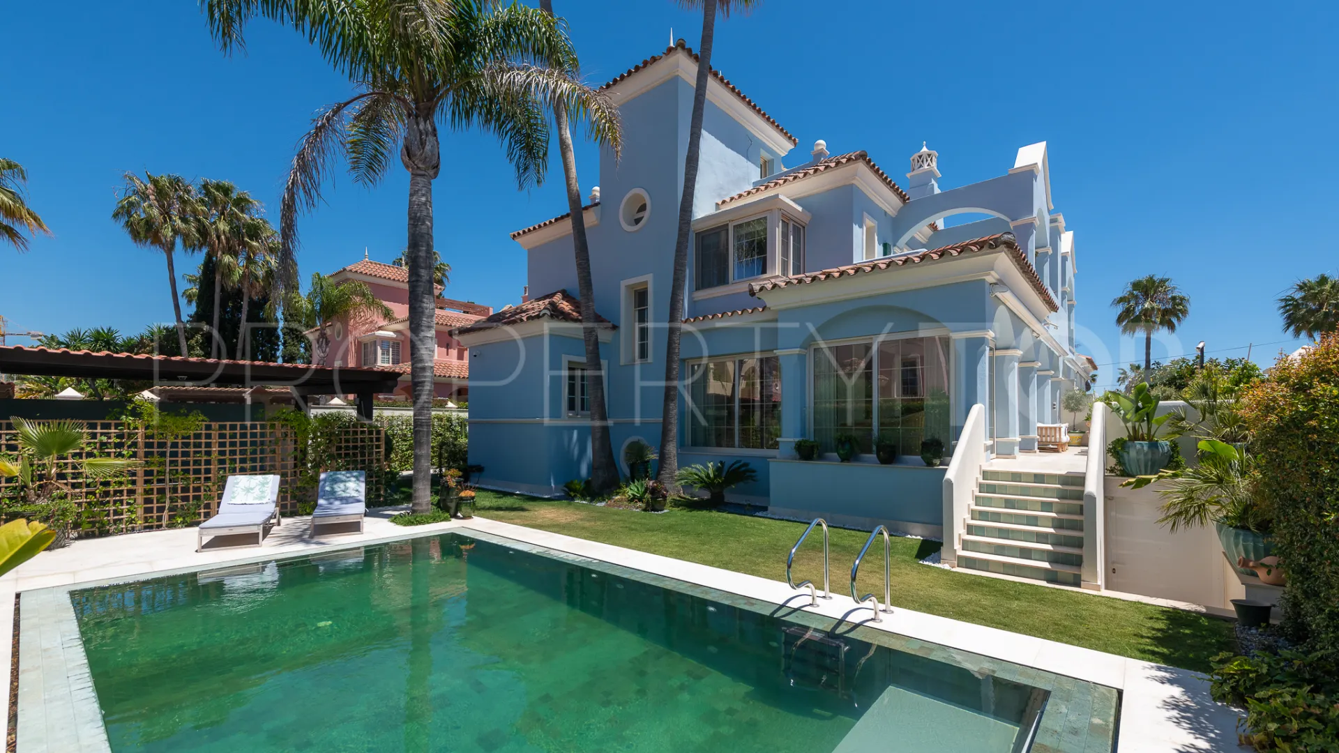 Villa en venta en Marbella - Puerto Banus