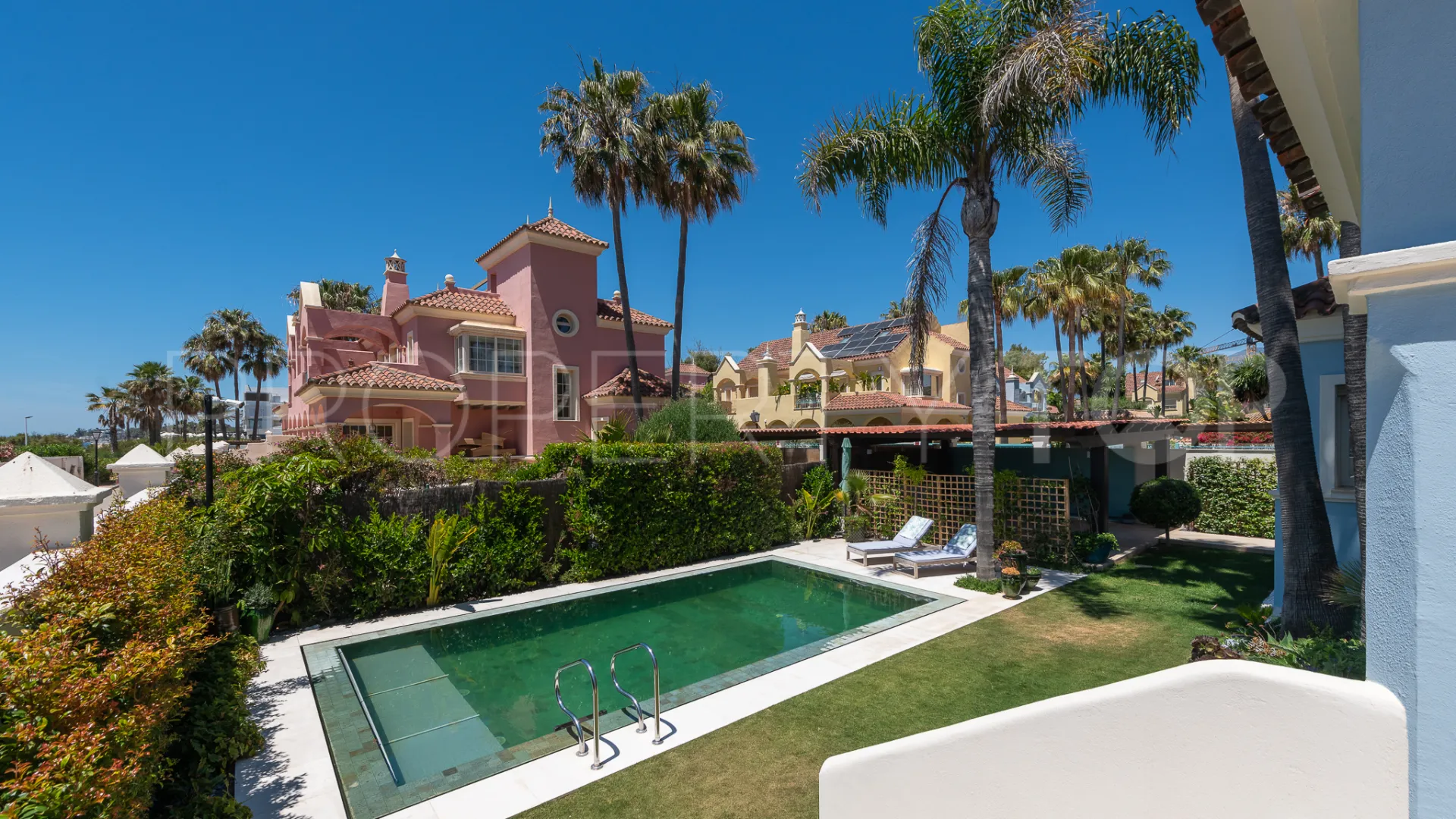 Villa en venta en Marbella - Puerto Banus