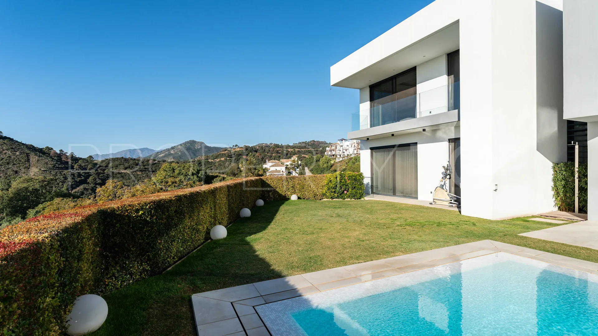 Comprar villa en Los Arqueros