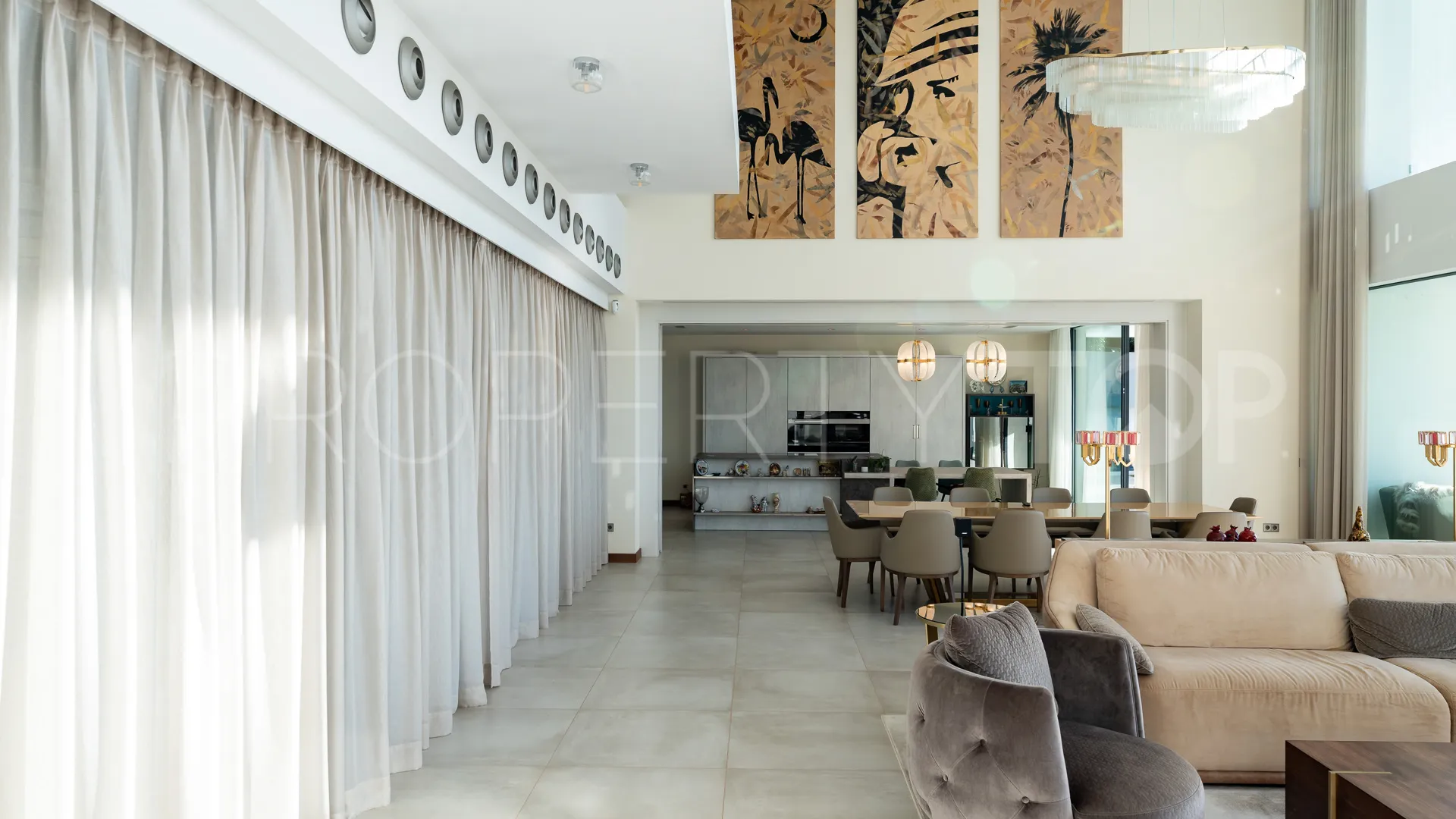 Comprar villa en Los Arqueros