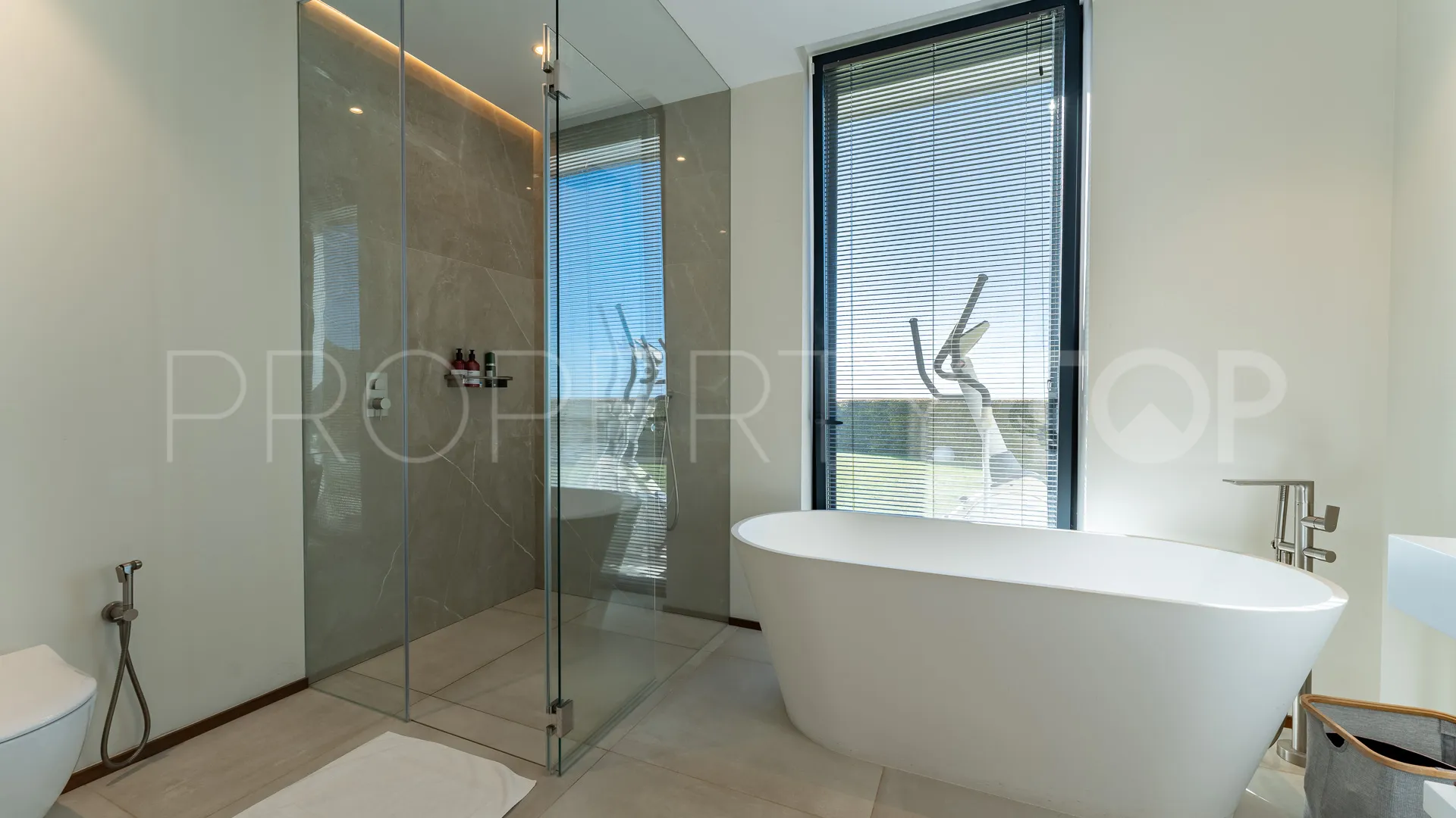 Comprar villa en Los Arqueros