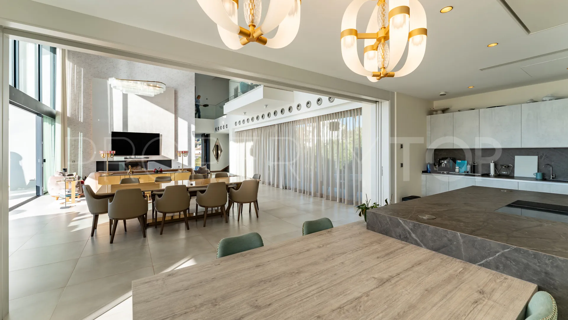 Comprar villa en Los Arqueros