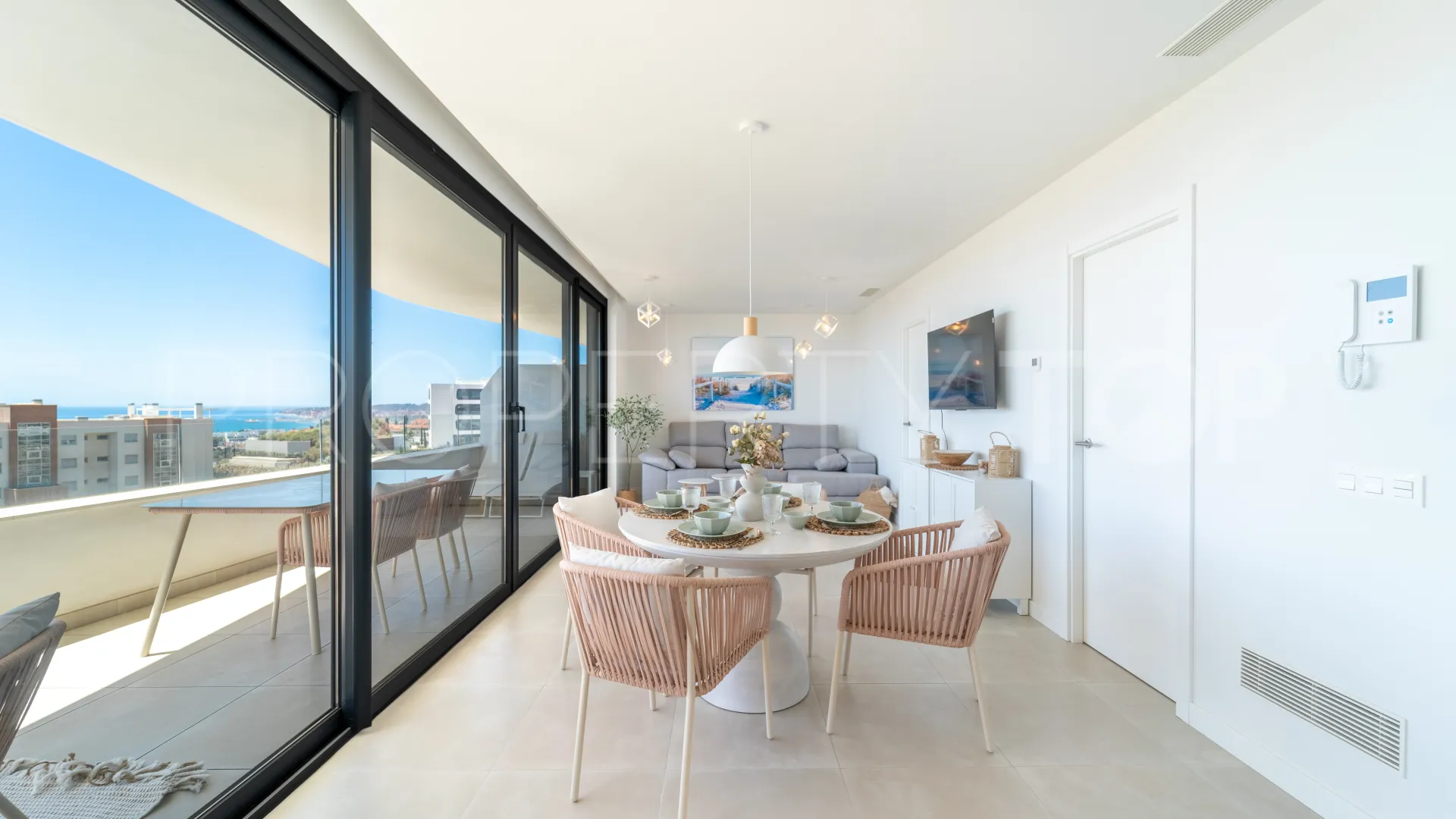 El Higueron, apartamento de 2 dormitorios en venta