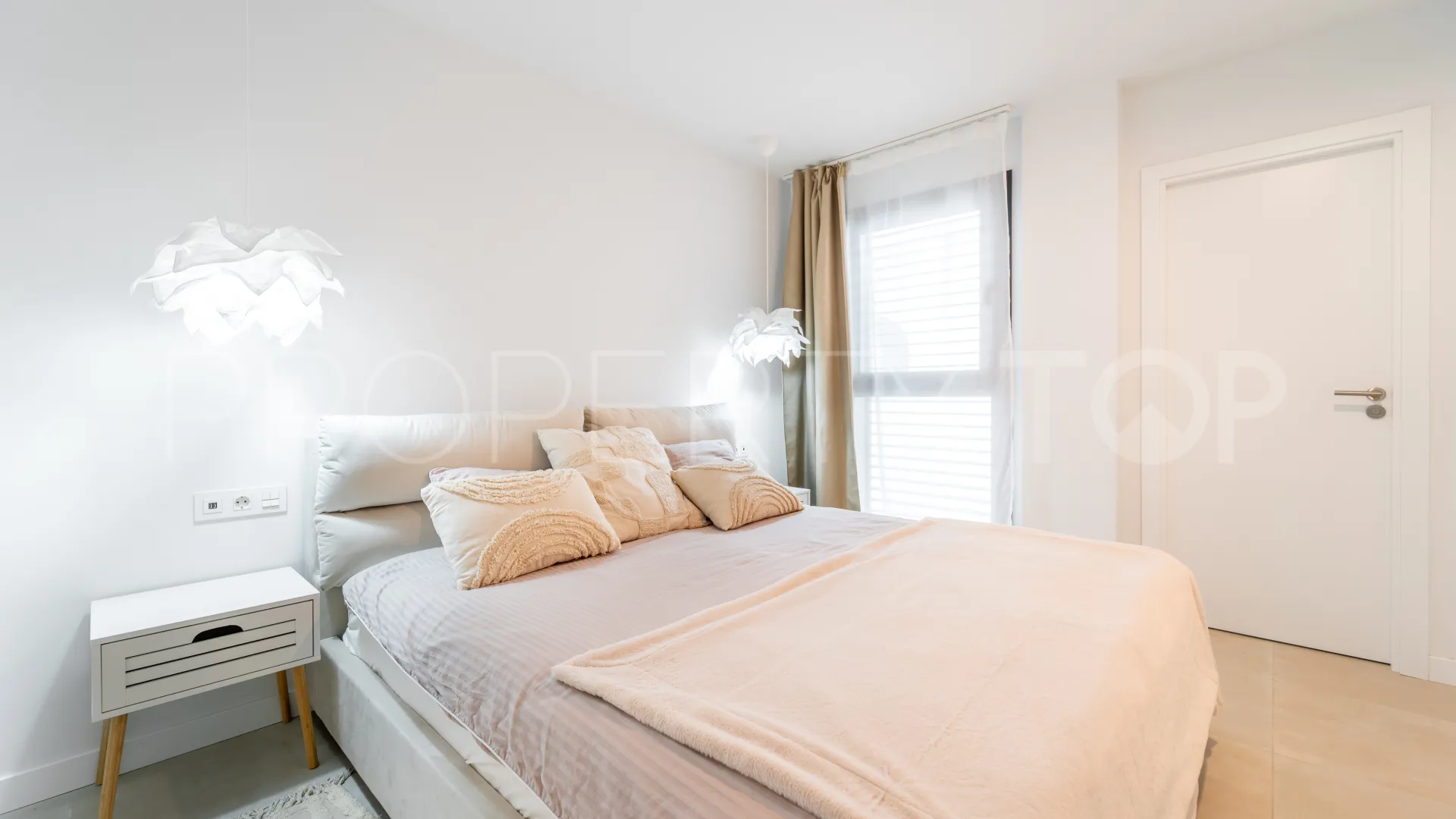 El Higueron, apartamento de 2 dormitorios en venta