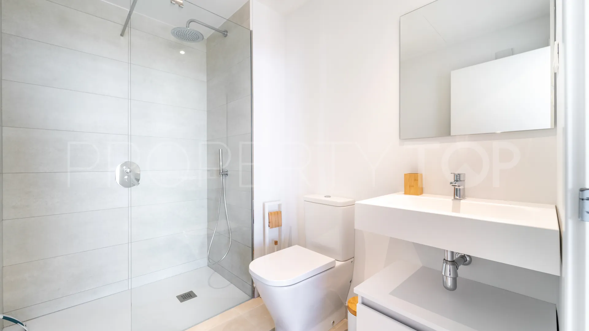 El Higueron, apartamento de 2 dormitorios en venta
