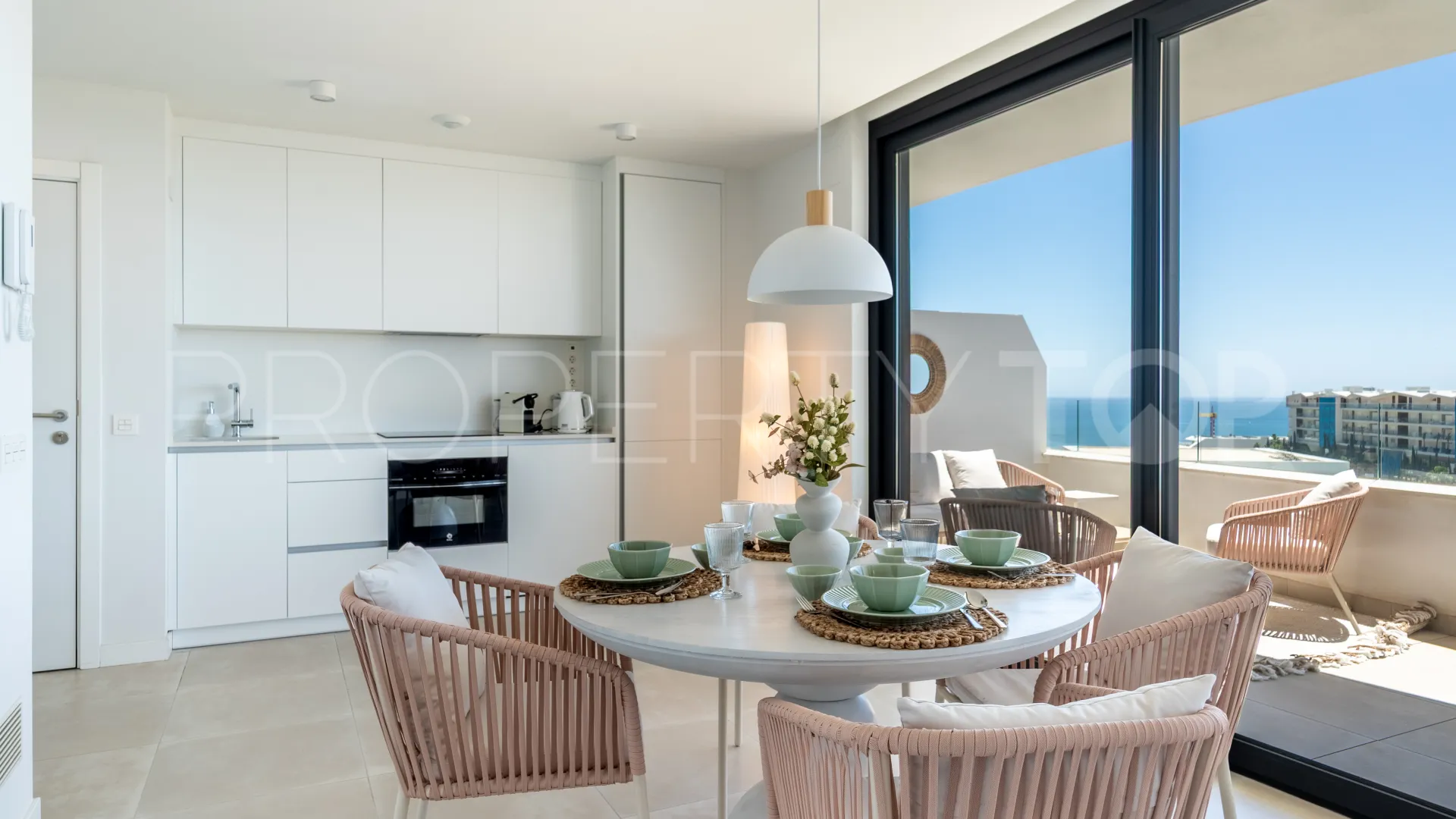 El Higueron, apartamento de 2 dormitorios en venta