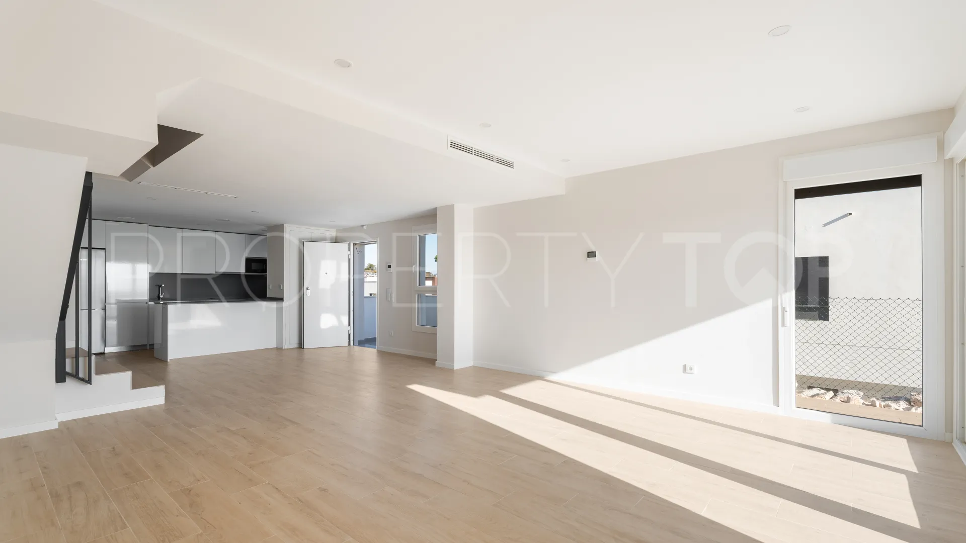 Adosado en venta con 4 dormitorios en Cala de Mijas