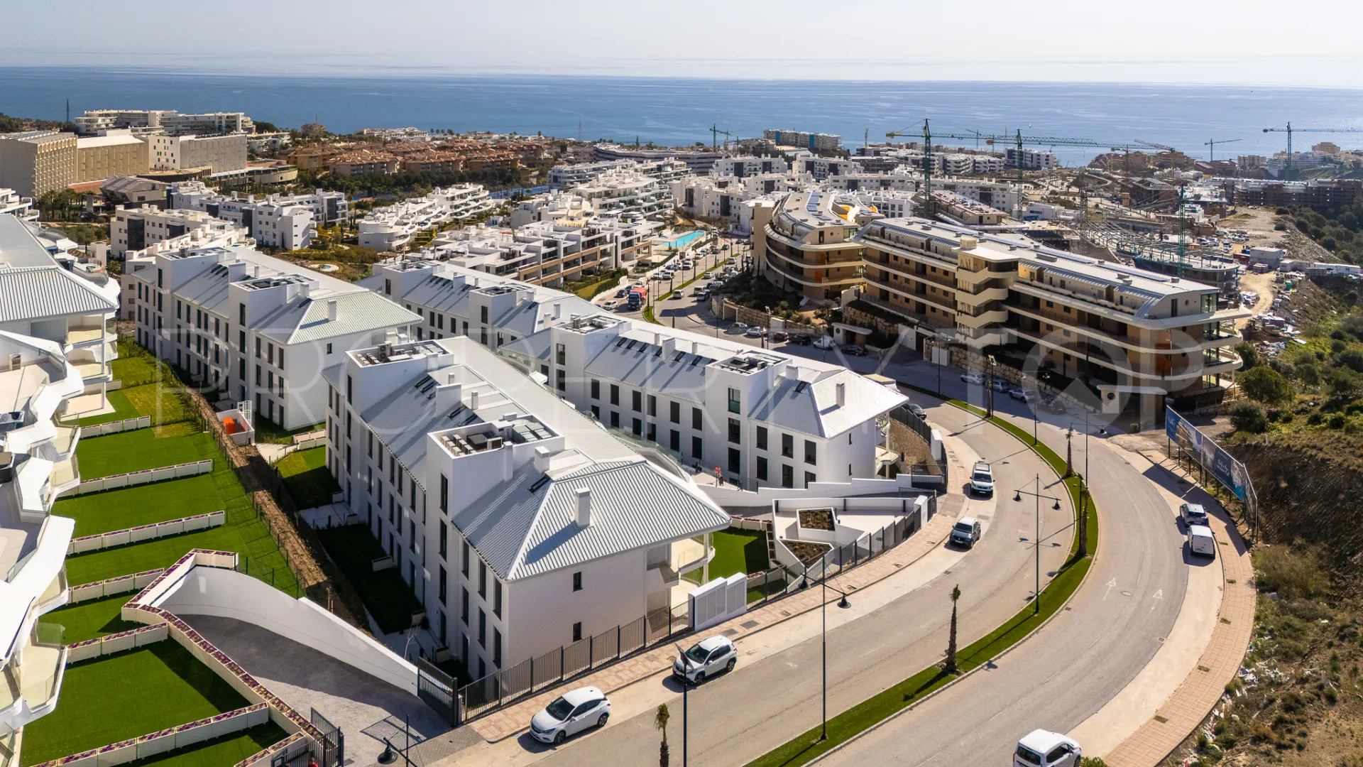 Fuengirola, apartamento planta baja de 3 dormitorios en venta