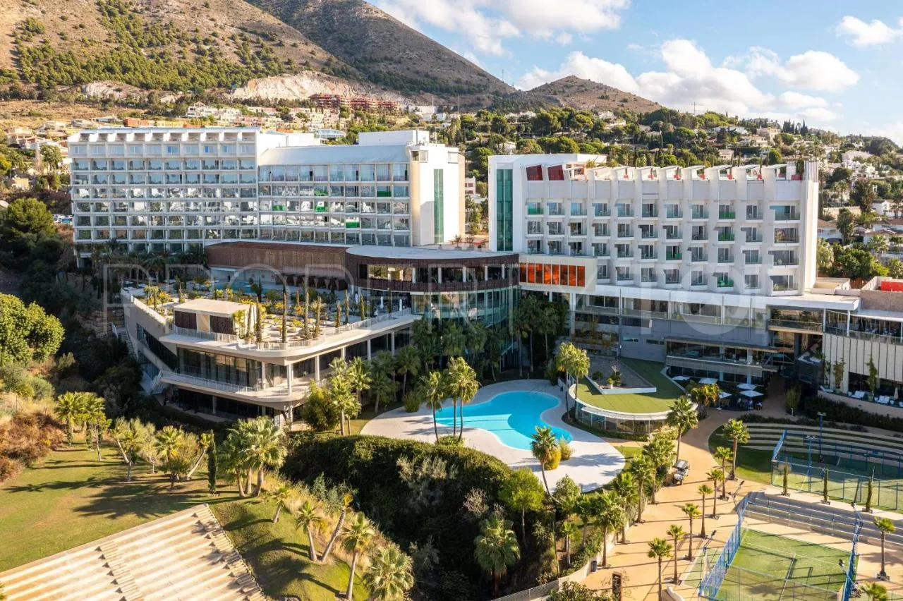 Fuengirola, apartamento planta baja de 3 dormitorios en venta