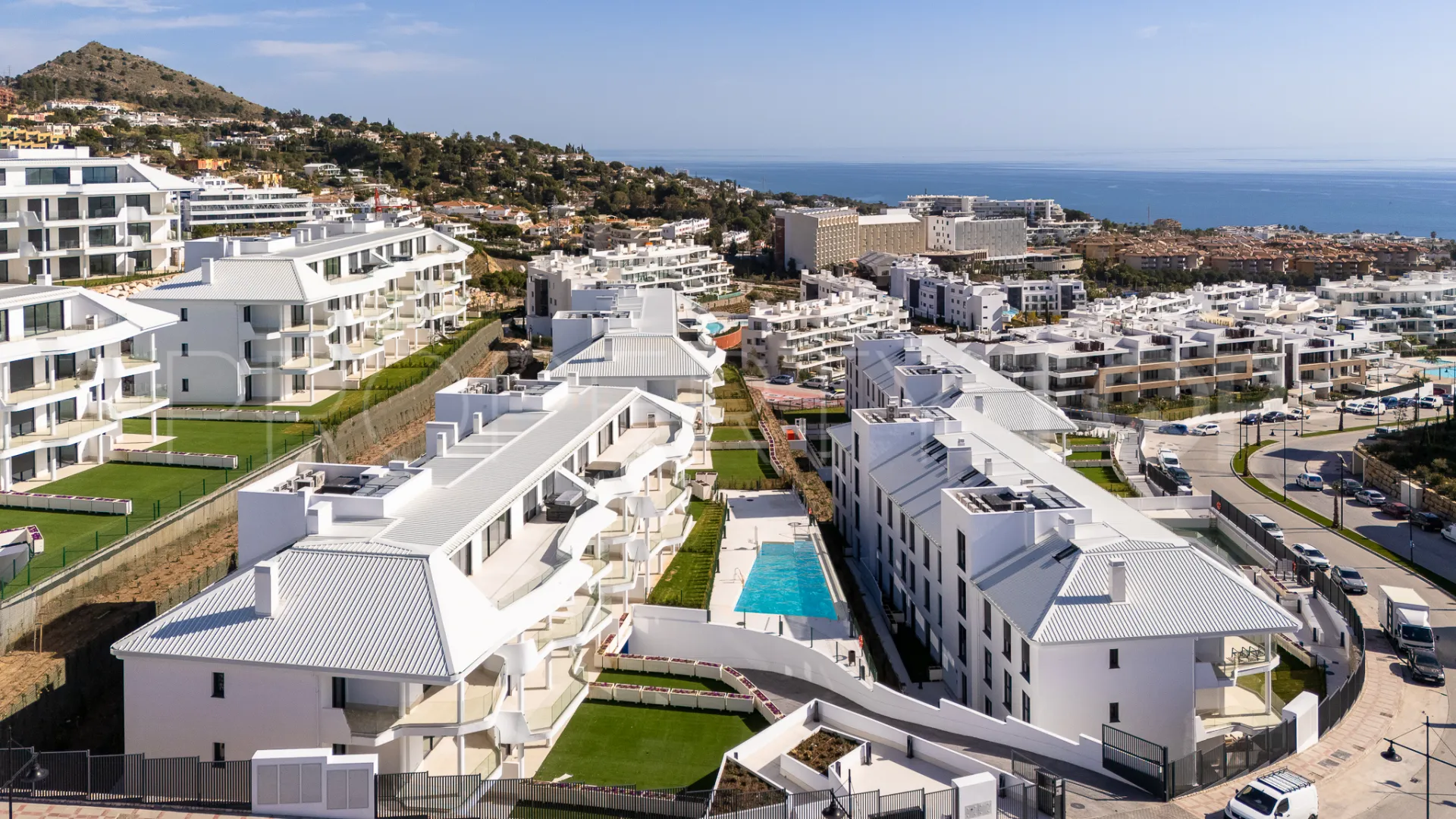 Fuengirola, apartamento planta baja de 3 dormitorios en venta