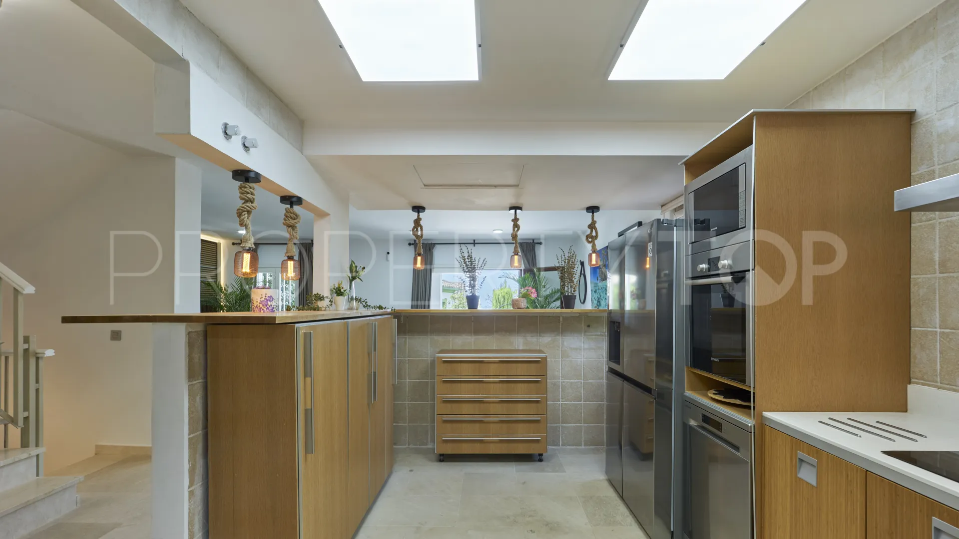 Semi detached house for sale in Marbella Golden Mile with 5 bedrooms