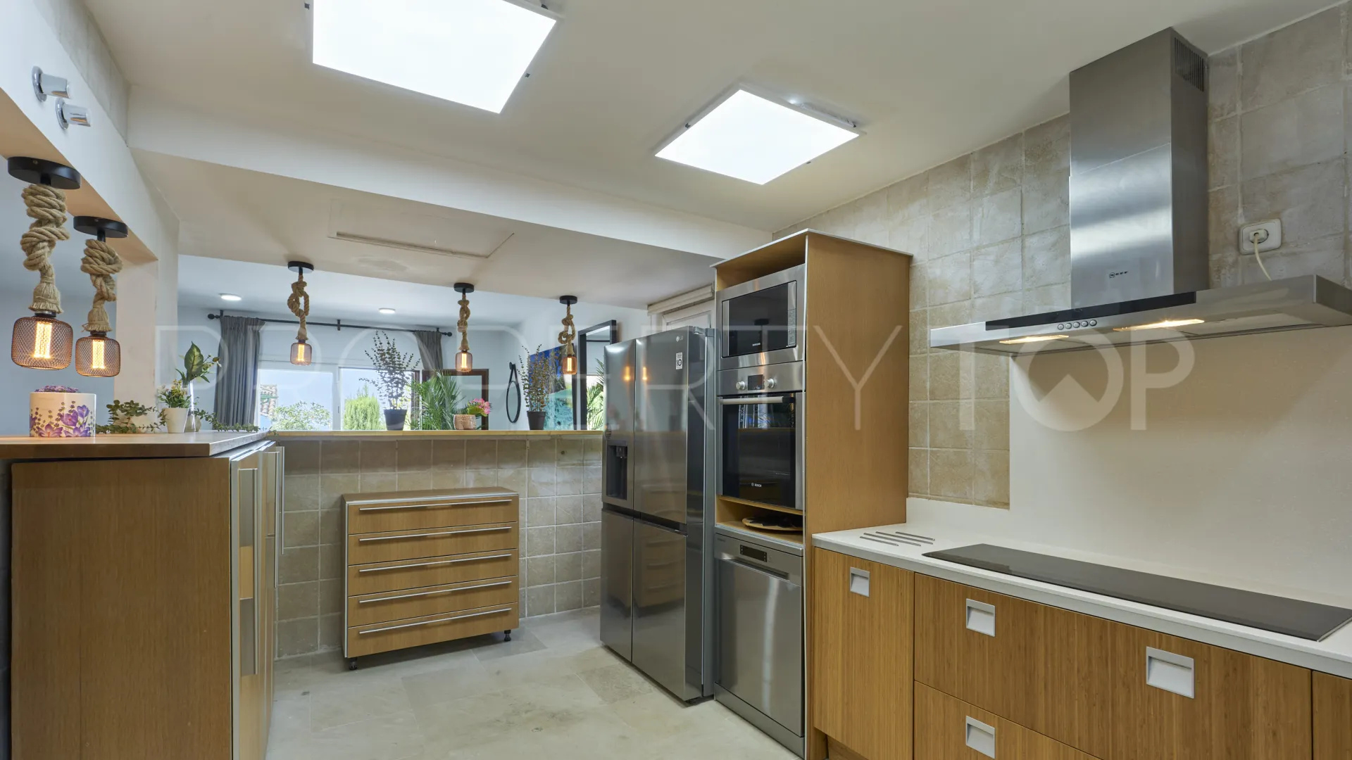Semi detached house for sale in Marbella Golden Mile with 5 bedrooms