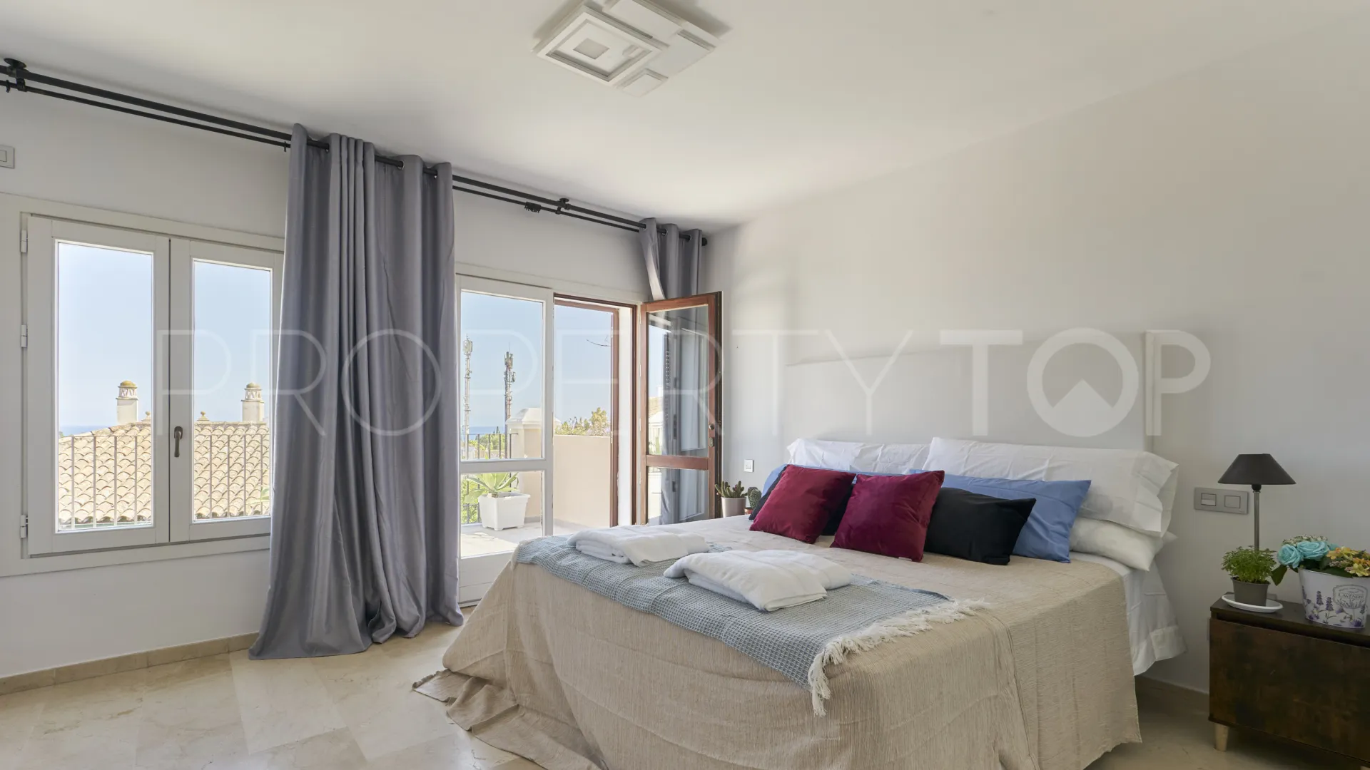 Marbella Golden Mile semi detached house for sale