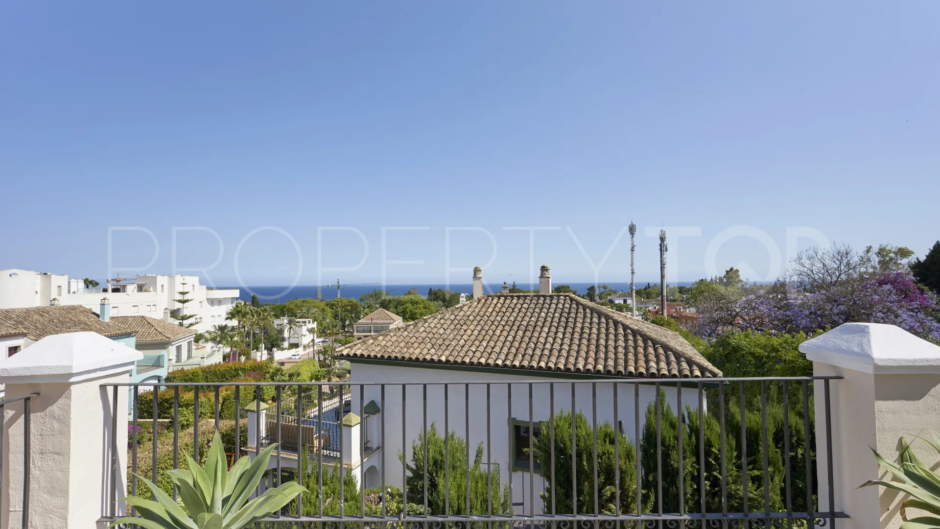 Marbella Golden Mile semi detached house for sale