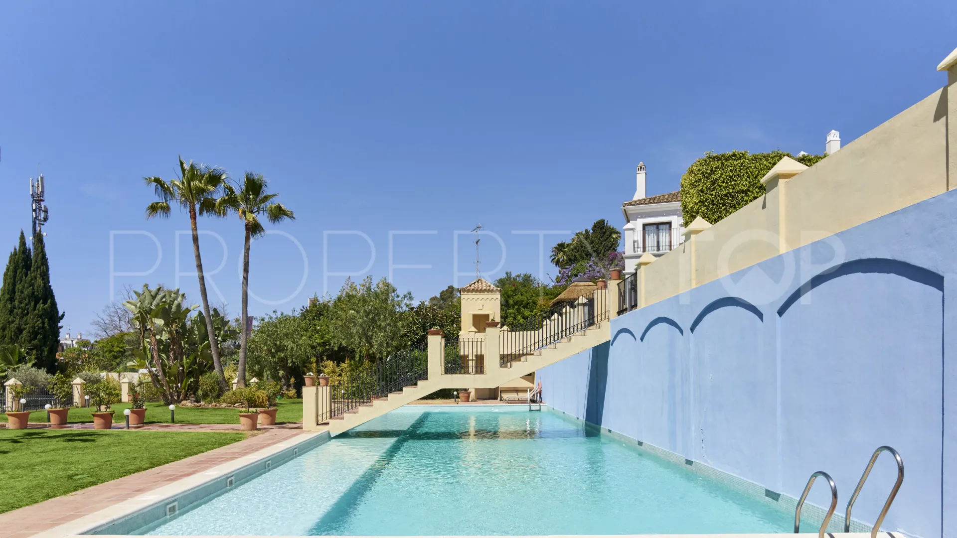 Marbella Golden Mile semi detached house for sale