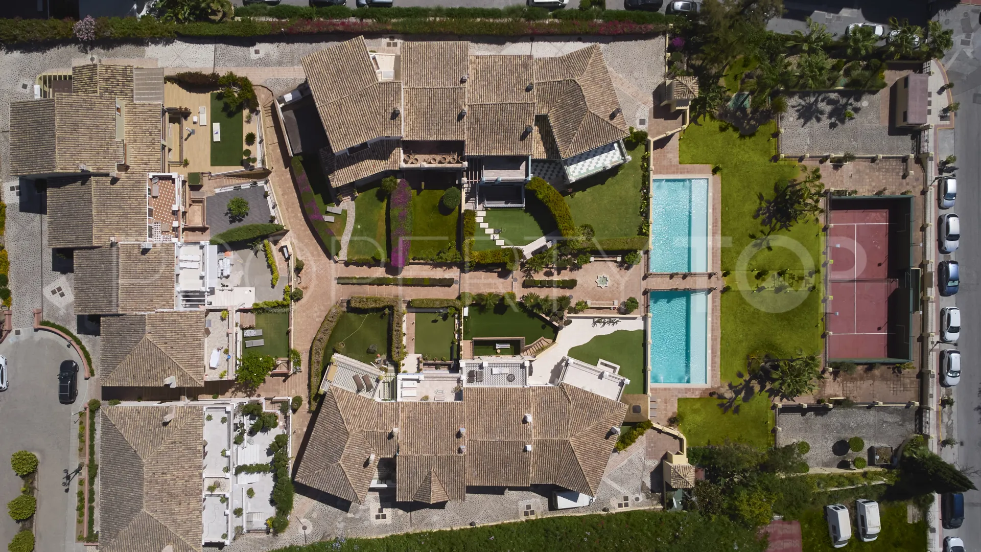 Marbella Golden Mile semi detached house for sale