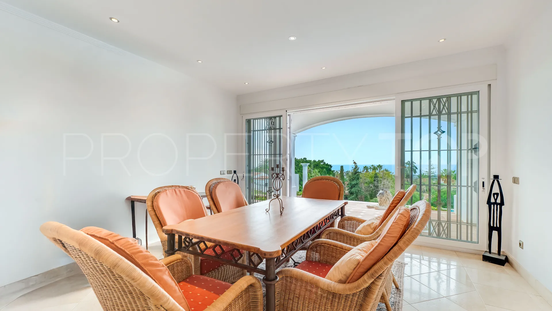 4 bedrooms Rio Real villa for sale