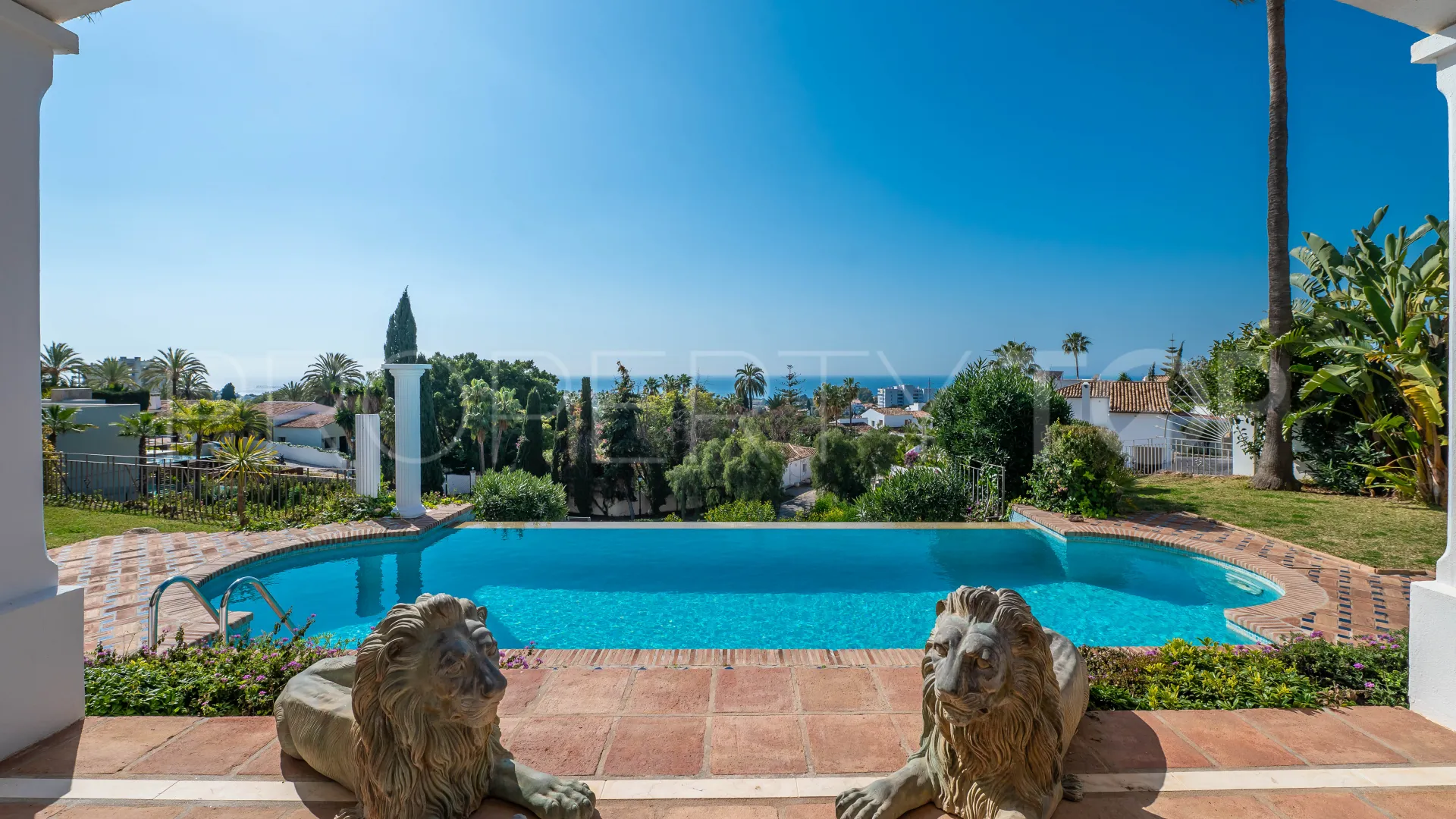 4 bedrooms Rio Real villa for sale