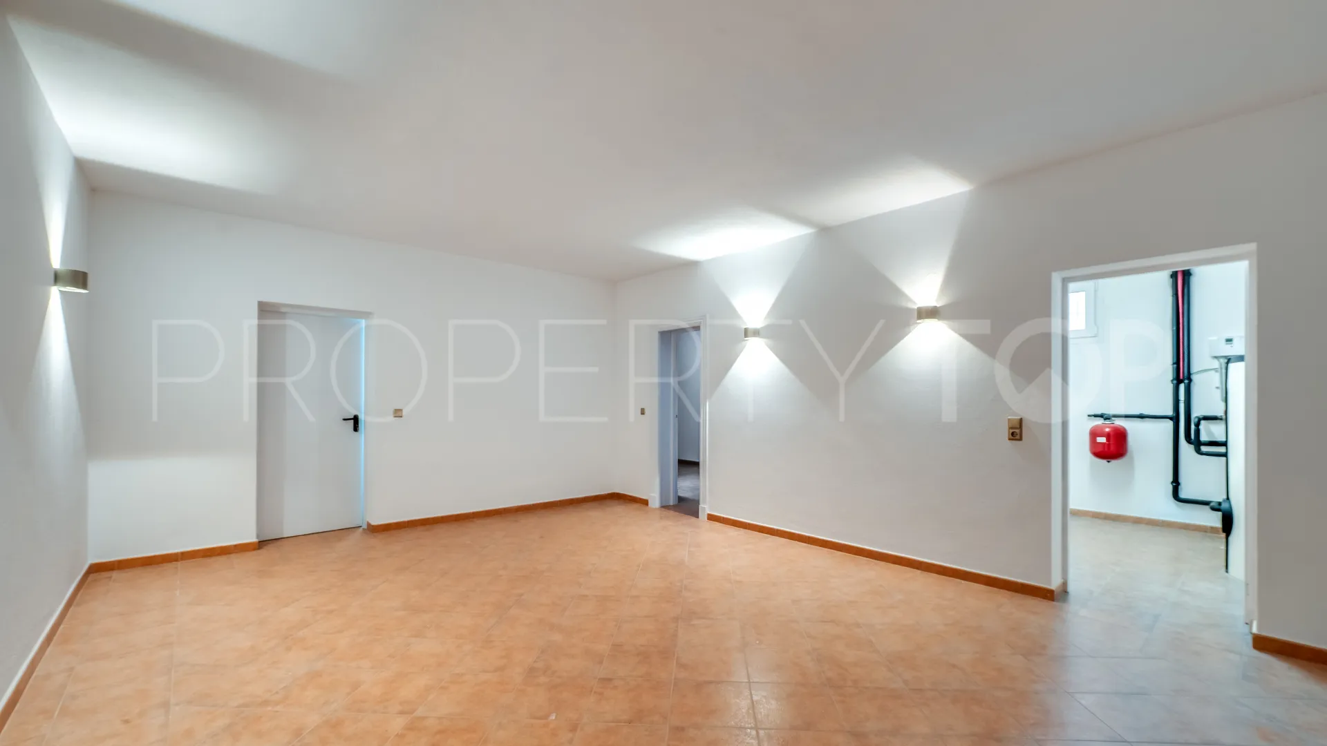 4 bedrooms Rio Real villa for sale