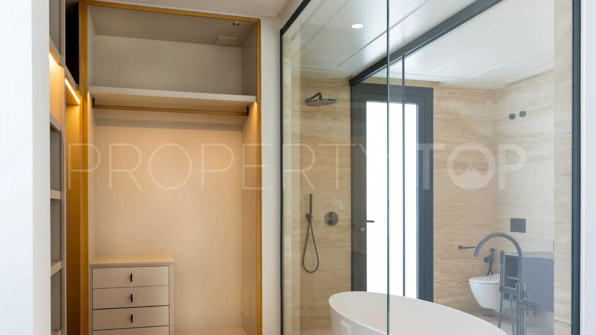 Estepona Puerto, atico duplex en venta
