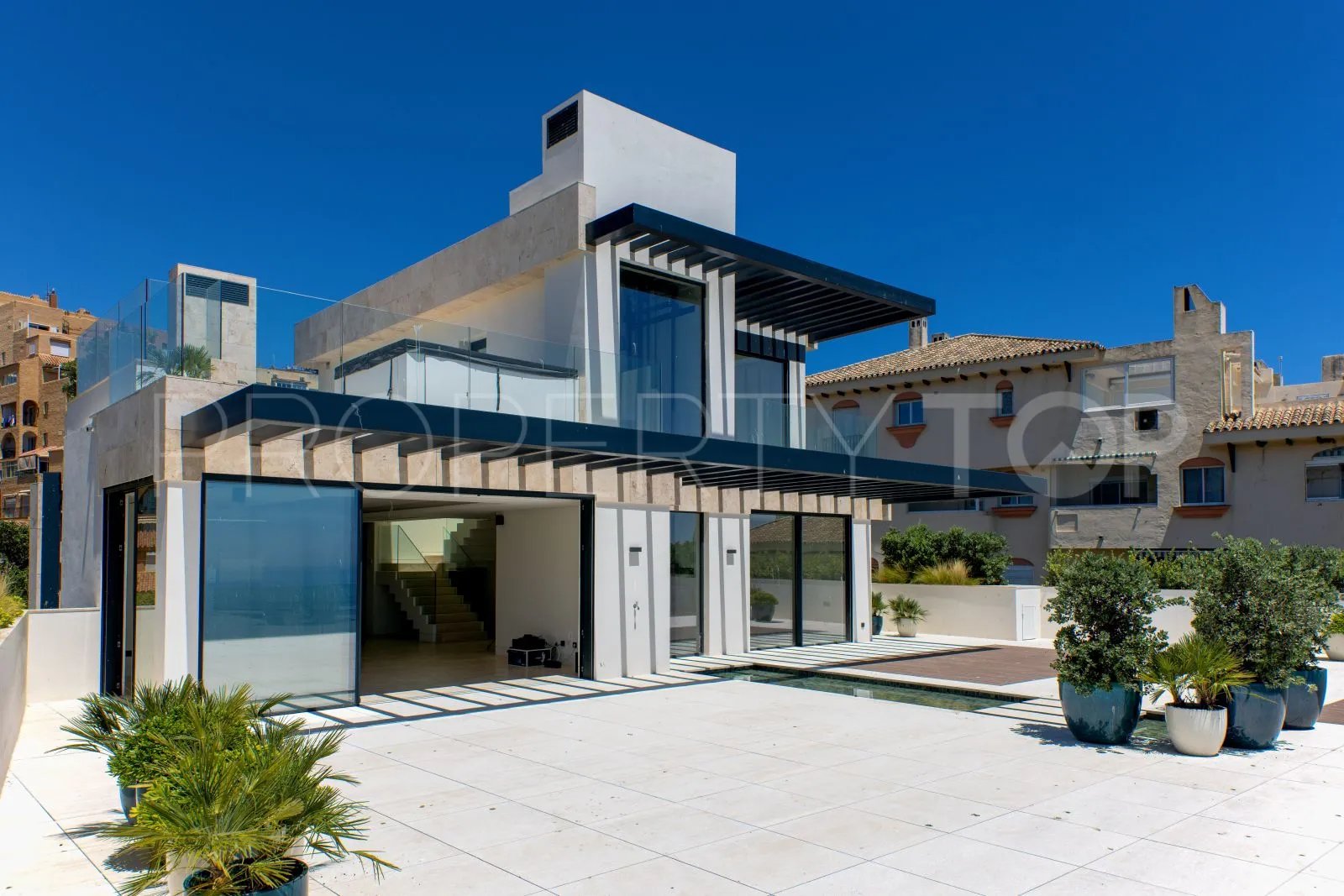 Estepona Puerto, atico duplex en venta