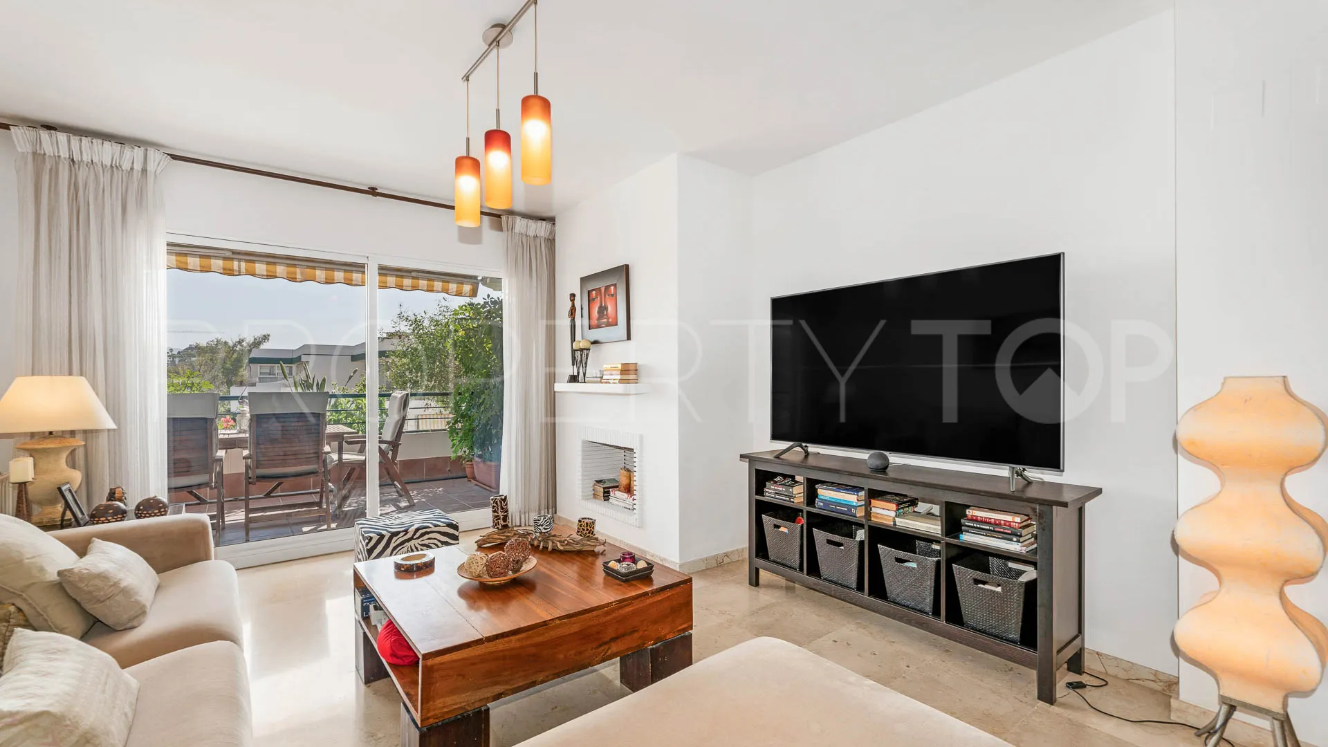 Guadalmina Alta, atico duplex de 3 dormitorios en venta