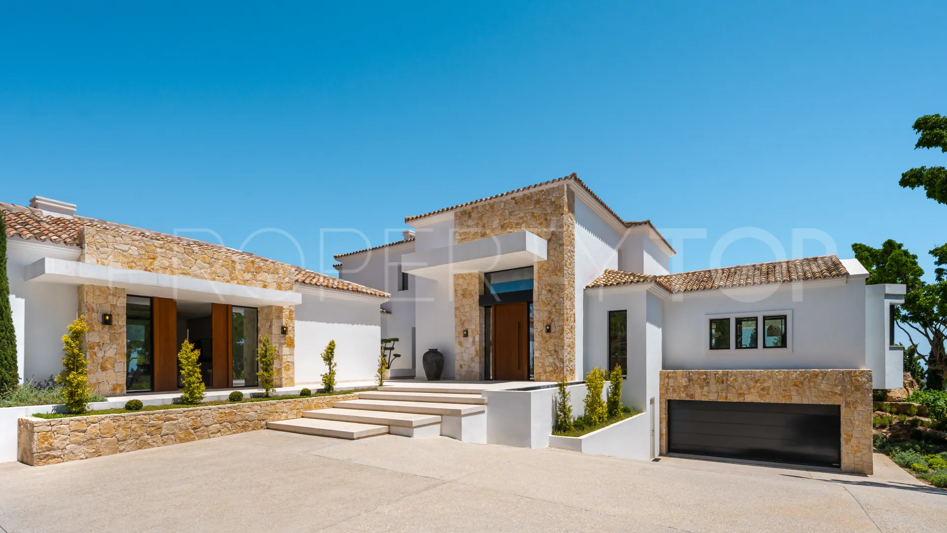 8 bedrooms villa in El Herrojo for sale