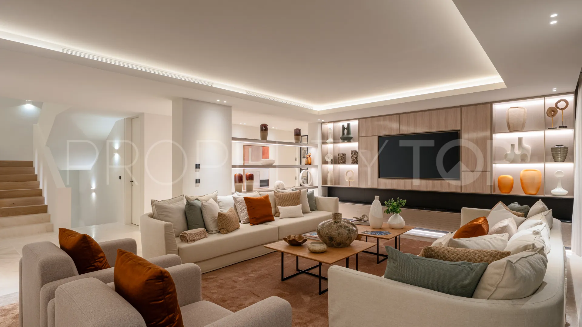8 bedrooms villa in El Herrojo for sale