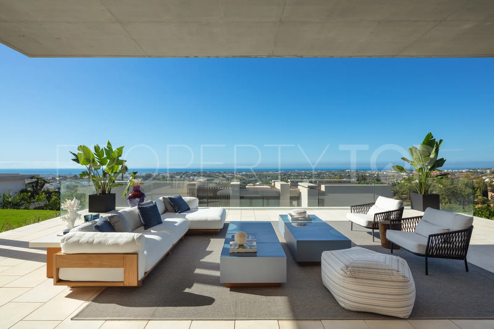 Comprar villa de 7 dormitorios en La Quinta