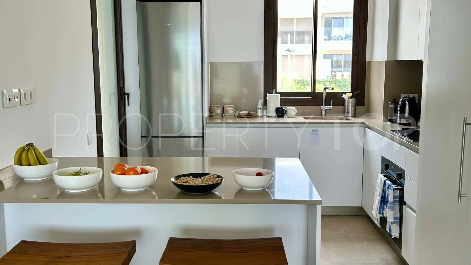For sale duplex penthouse in Estepona