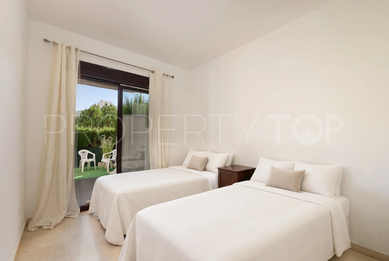 Apartamento planta baja en venta de 2 dormitorios en Riviera del Sol
