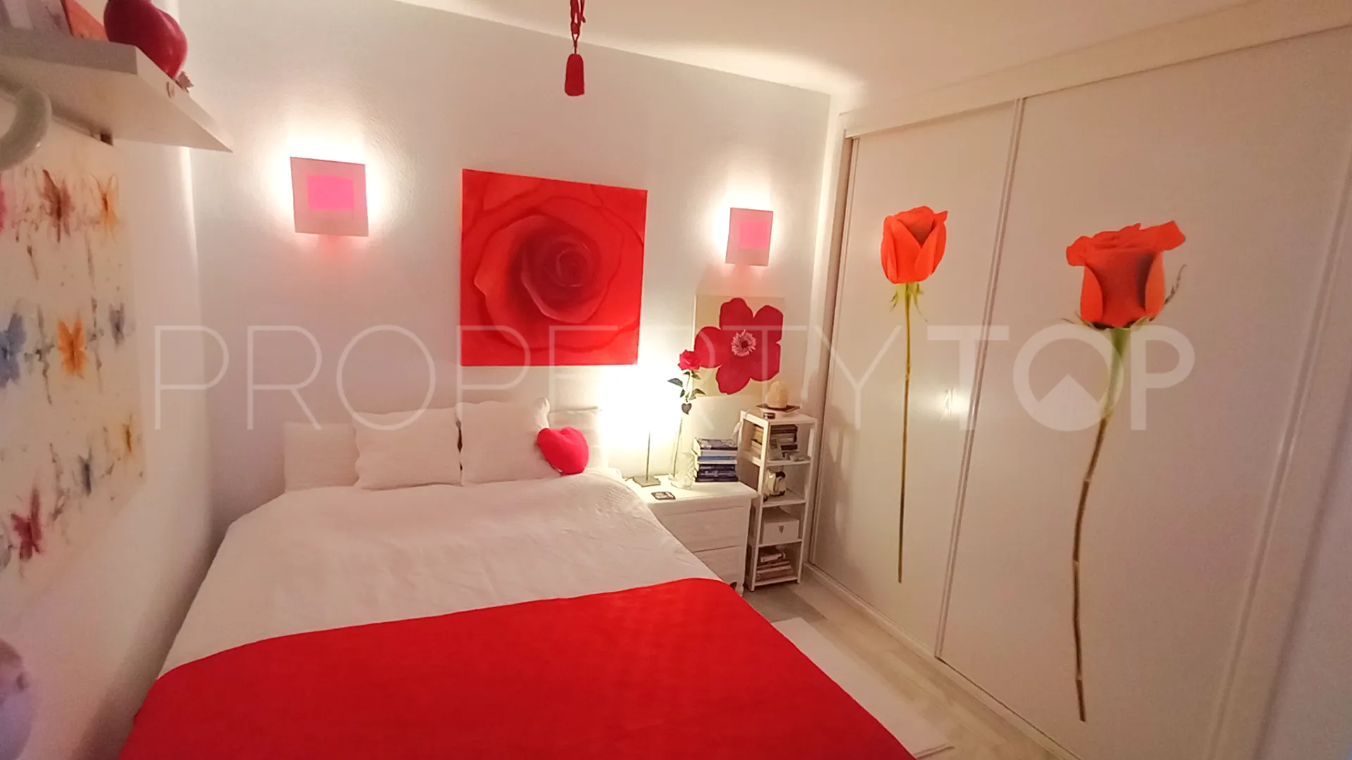 Marbella Este, apartamento en venta