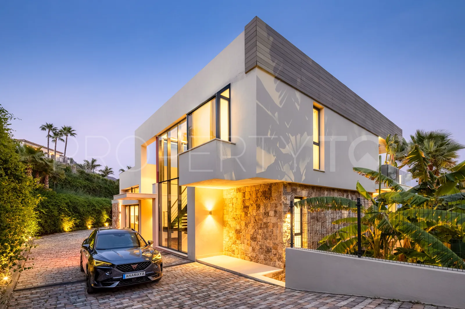 Nueva Andalucia, villa en venta con 5 dormitorios