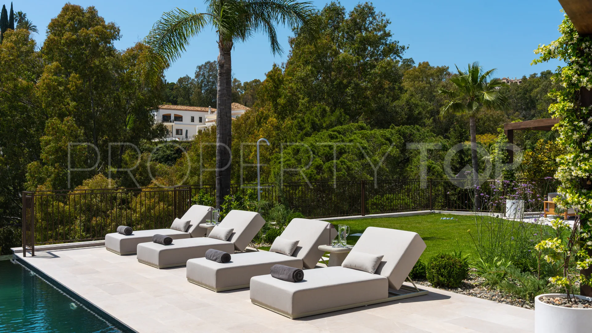 El Herrojo, villa con 6 dormitorios a la venta