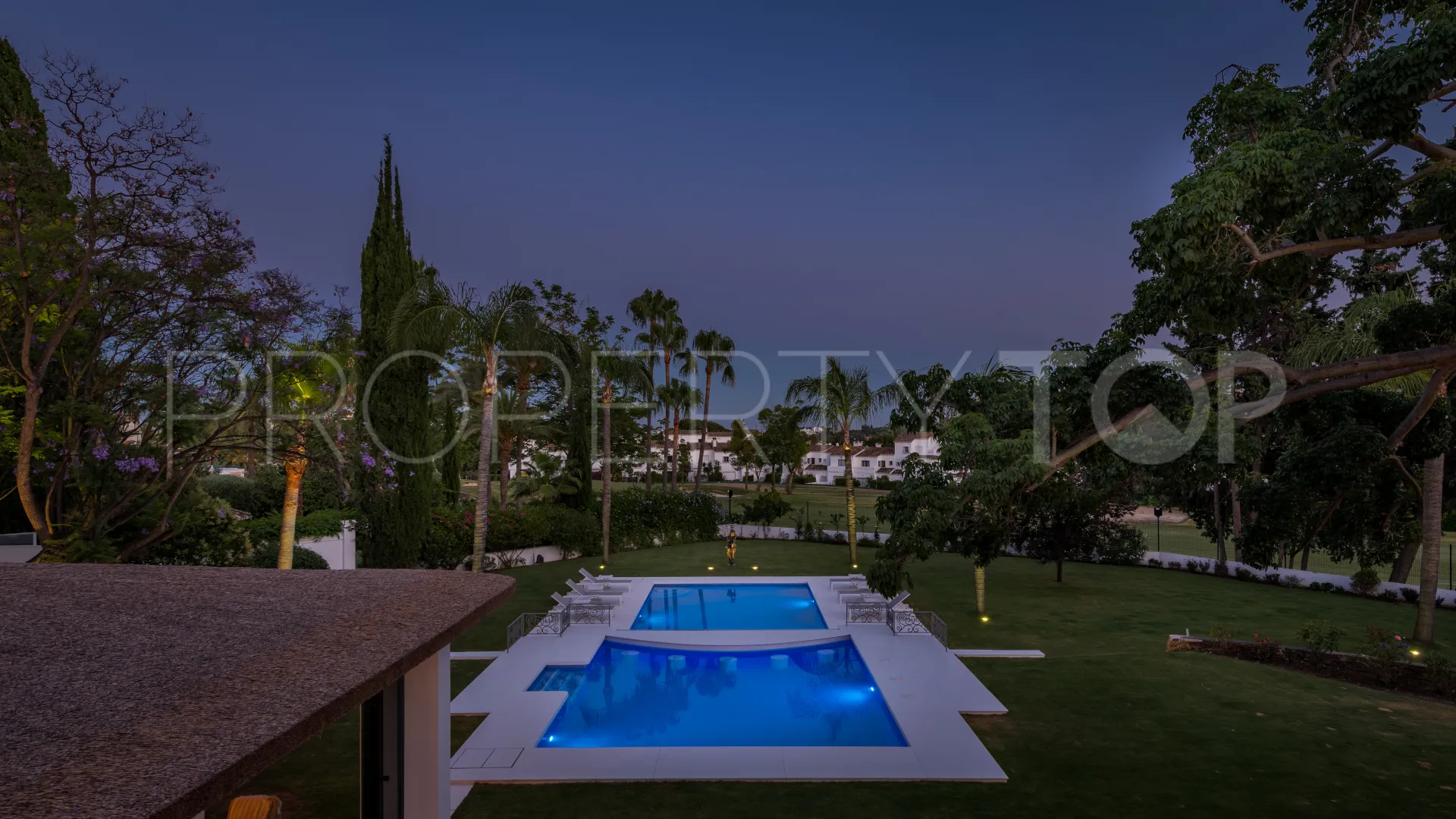 Nueva Andalucia, villa en venta con 6 dormitorios