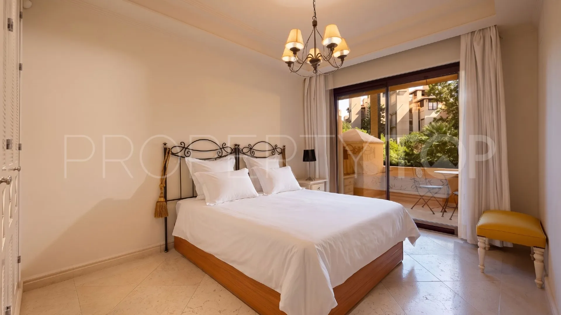 For sale apartment in Los Granados del Mar