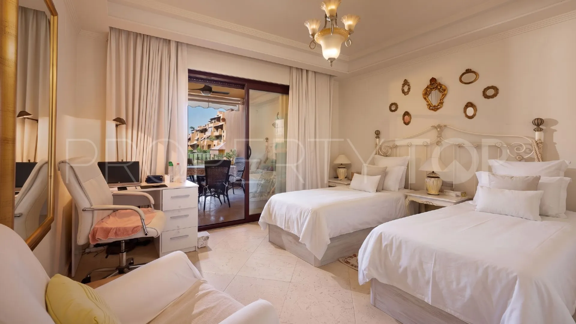For sale apartment in Los Granados del Mar