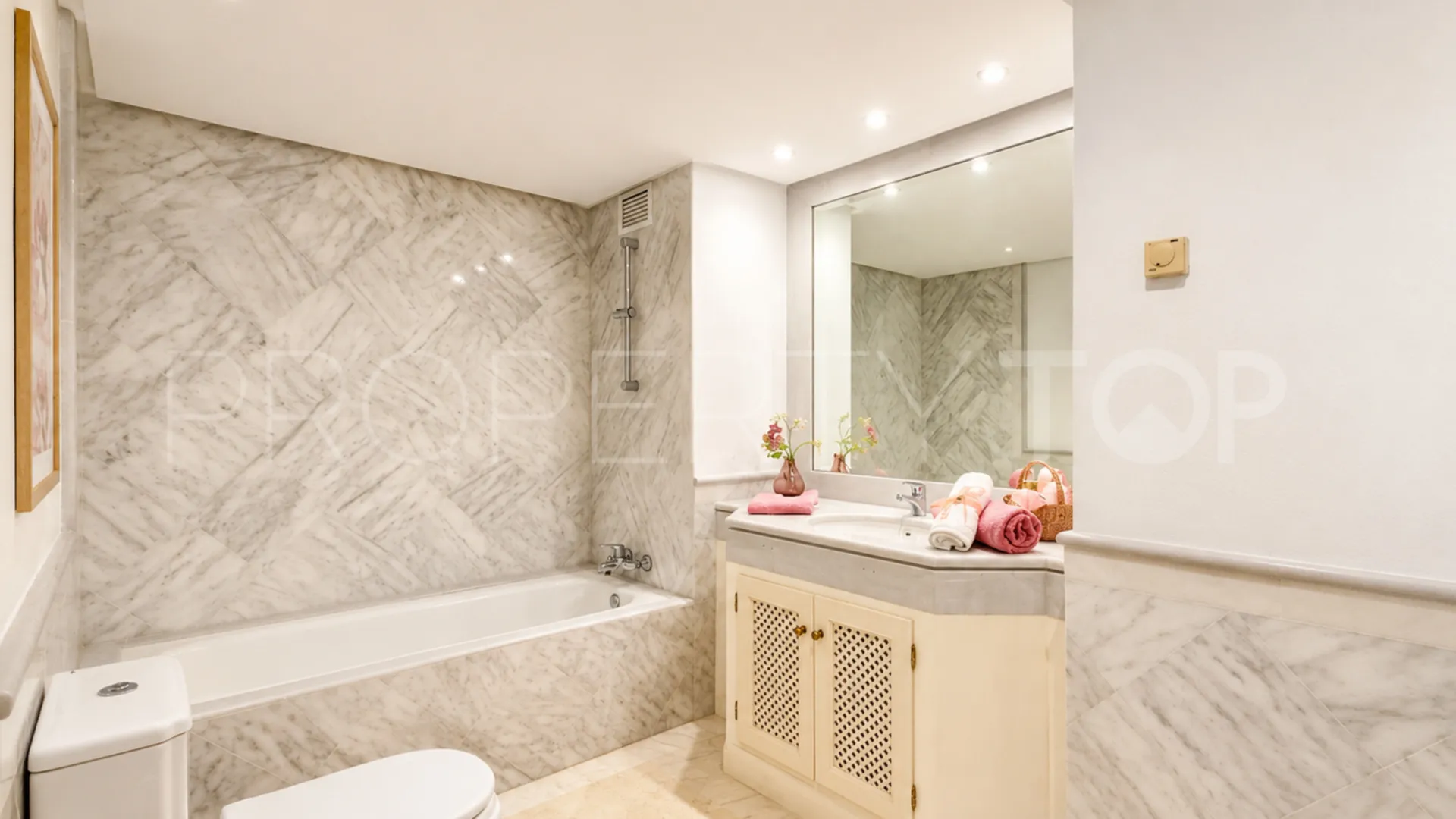 Comprar apartamento de 2 dormitorios en La Mairena