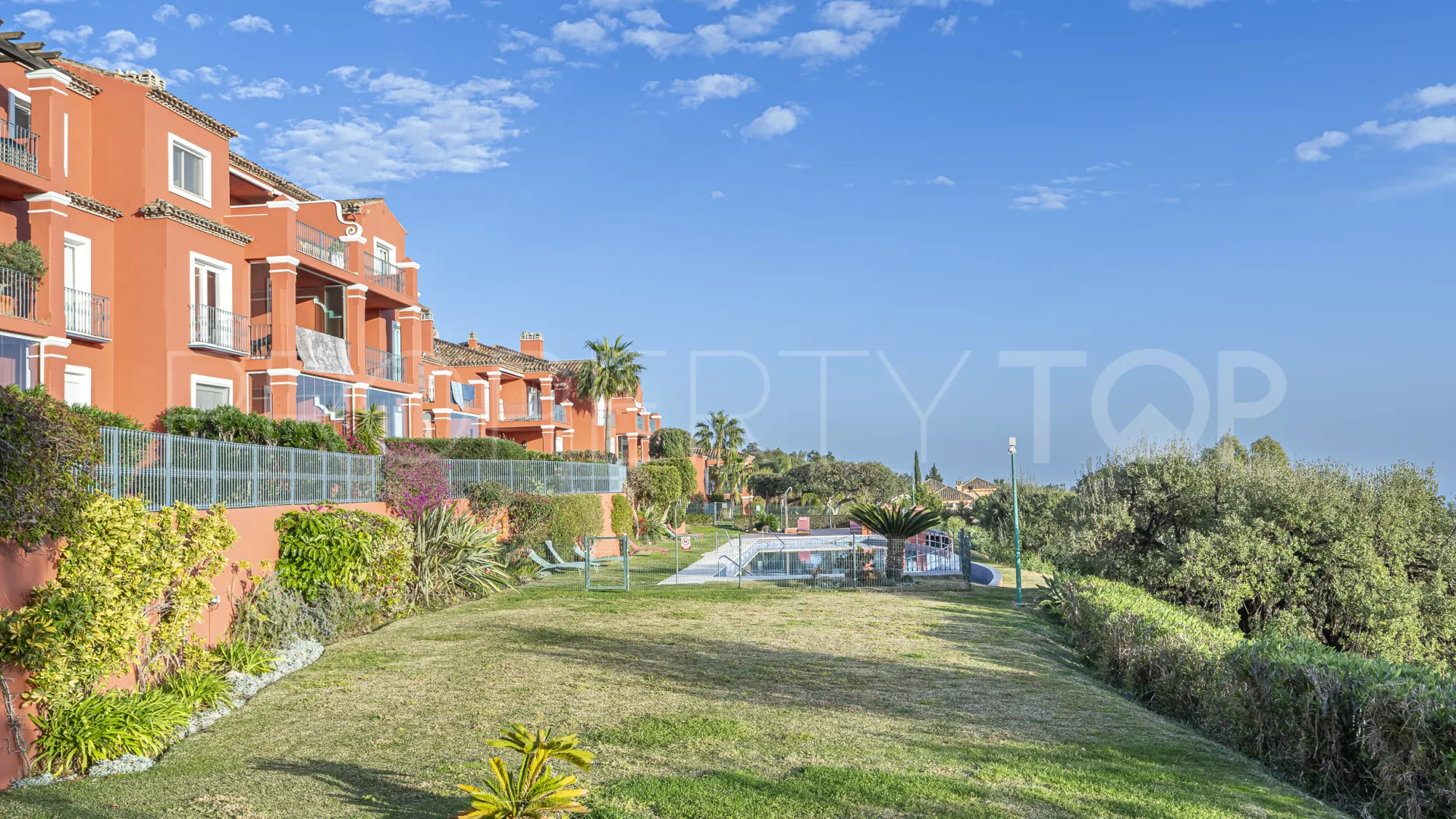 Comprar apartamento de 2 dormitorios en La Mairena