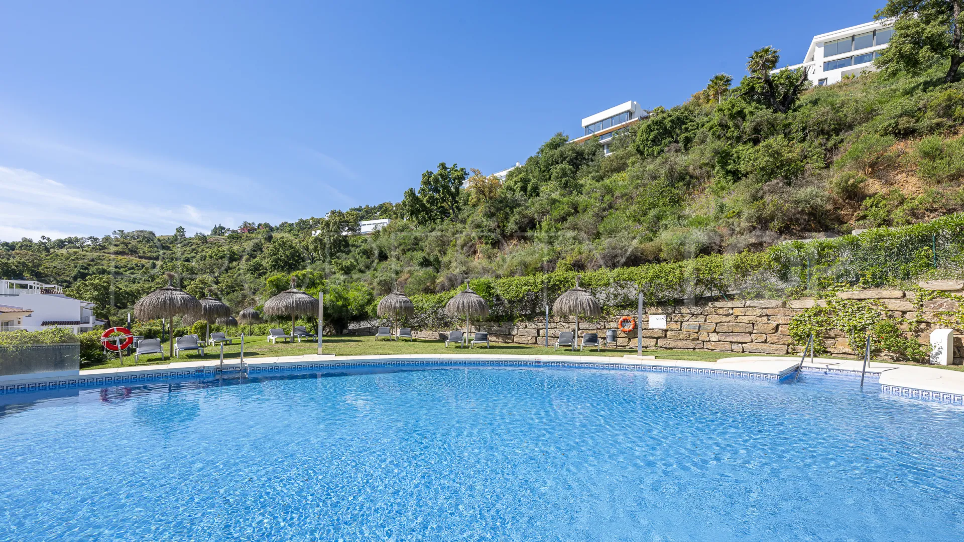 For sale La Mairena 3 bedrooms apartment