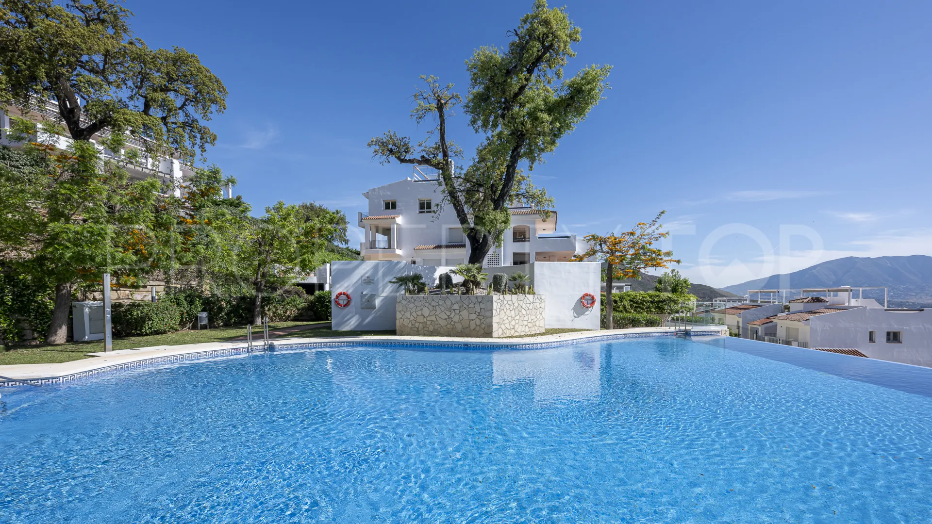 For sale La Mairena 3 bedrooms apartment
