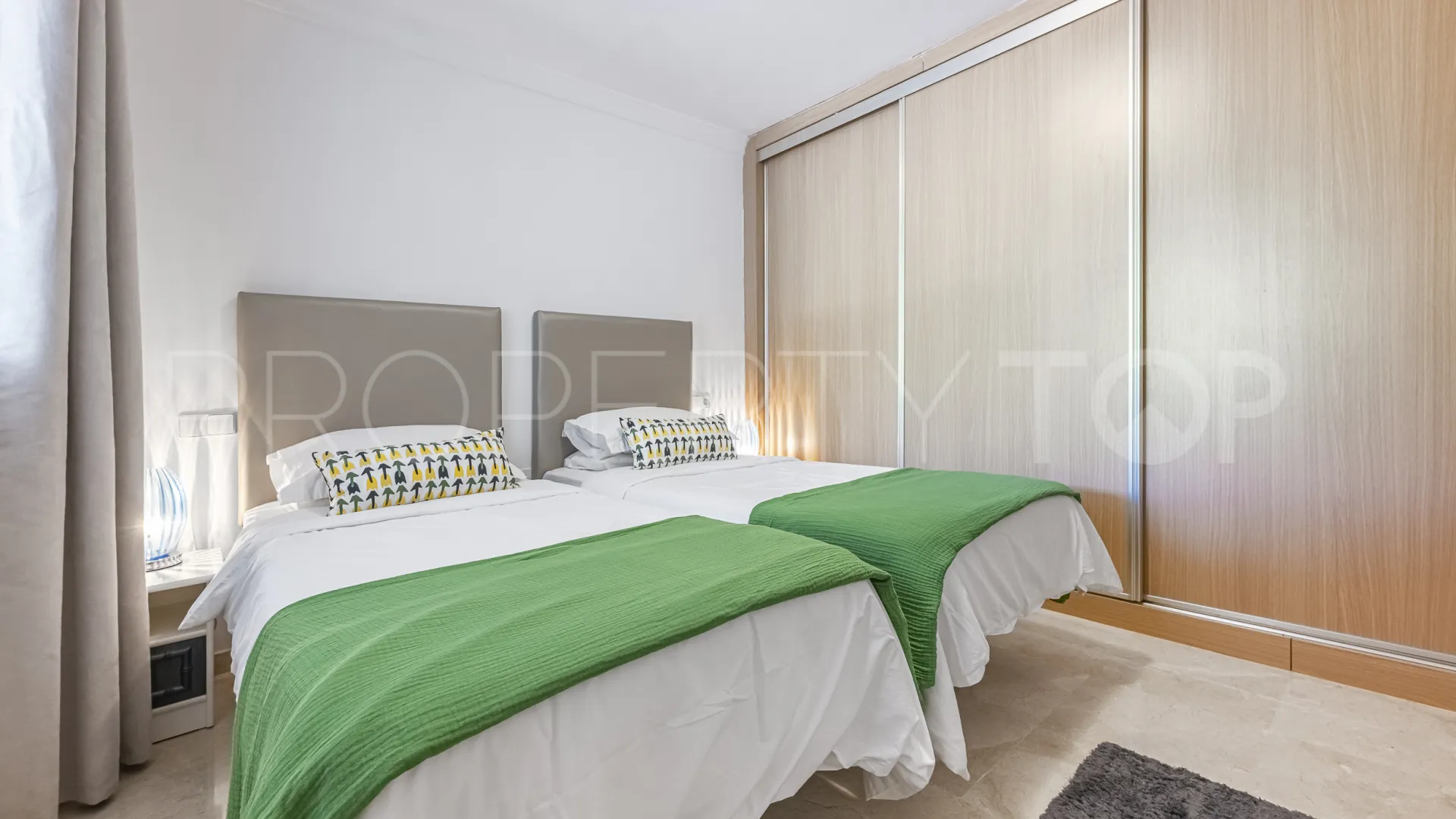 For sale La Mairena 3 bedrooms apartment
