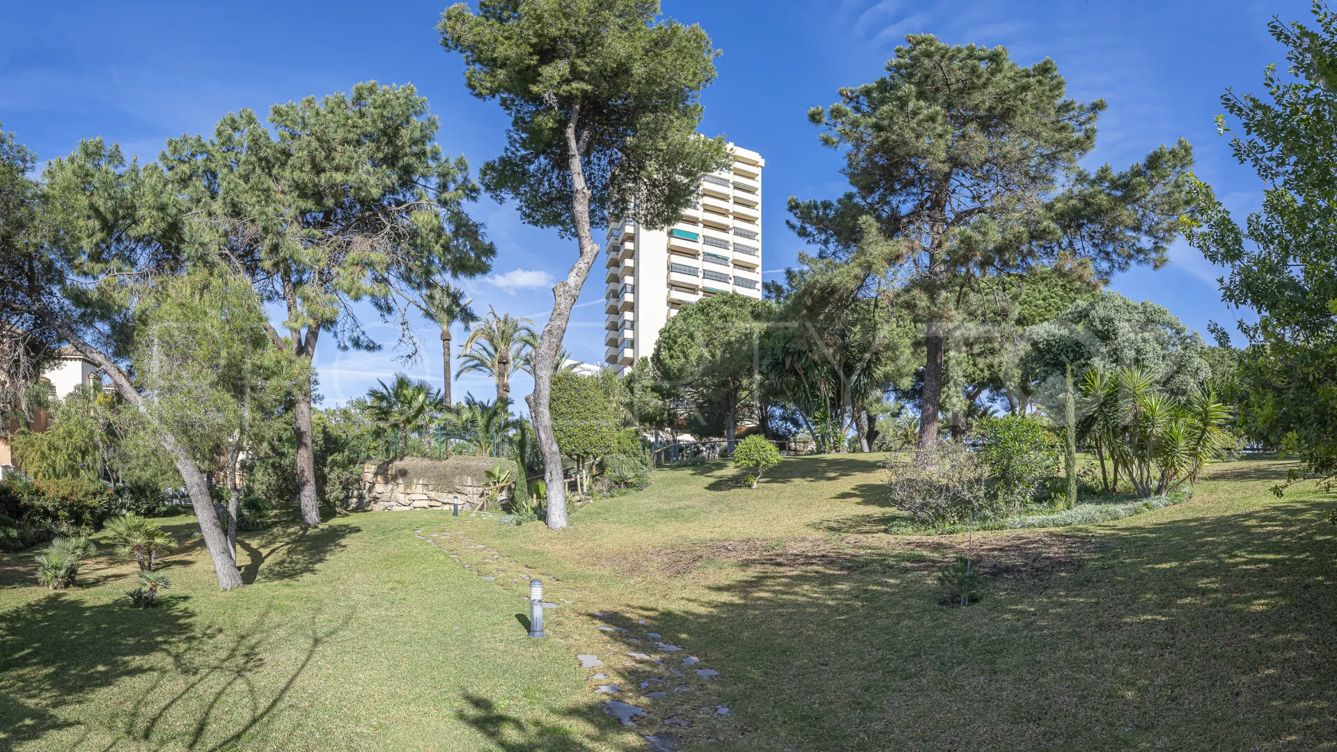 Elviria, apartamento de 1 dormitorio en venta