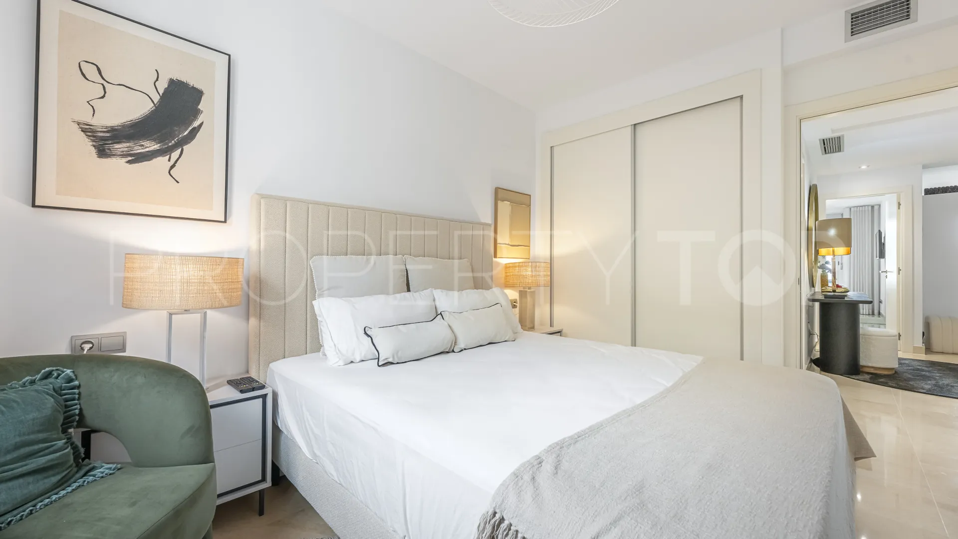 Comprar apartamento planta baja en La Mairena