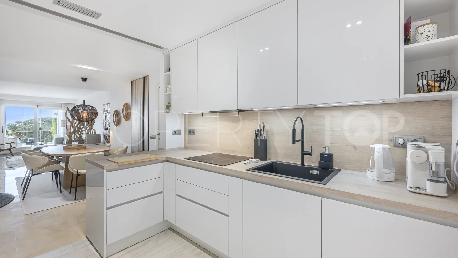 Comprar apartamento planta baja en La Mairena